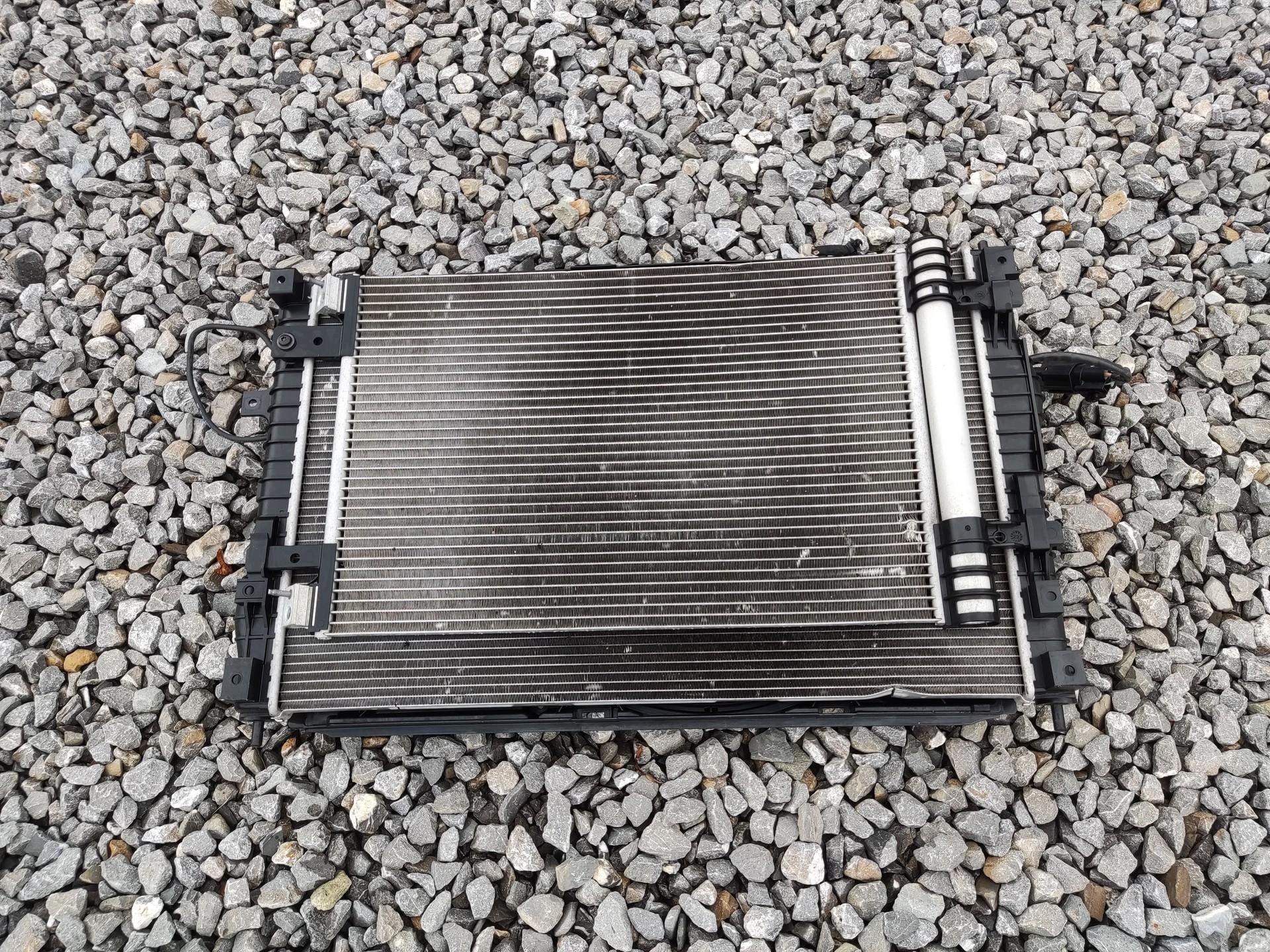 KOMPLET chladiče chladiče ventilátor EXPERT JUMPY III 2.0 BLUE HDI 2016-23
