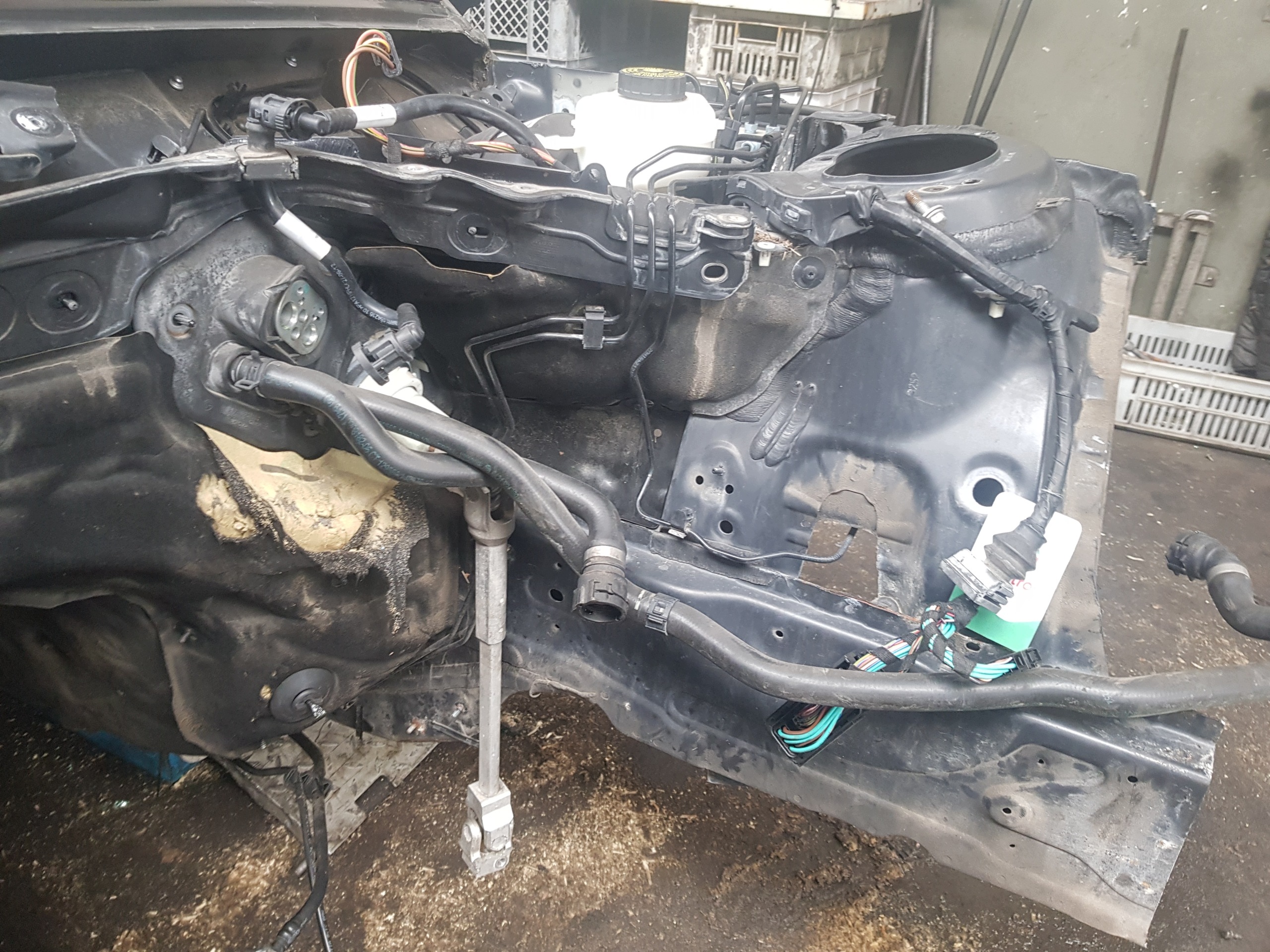 quarter quarter left front BMW F31 2013