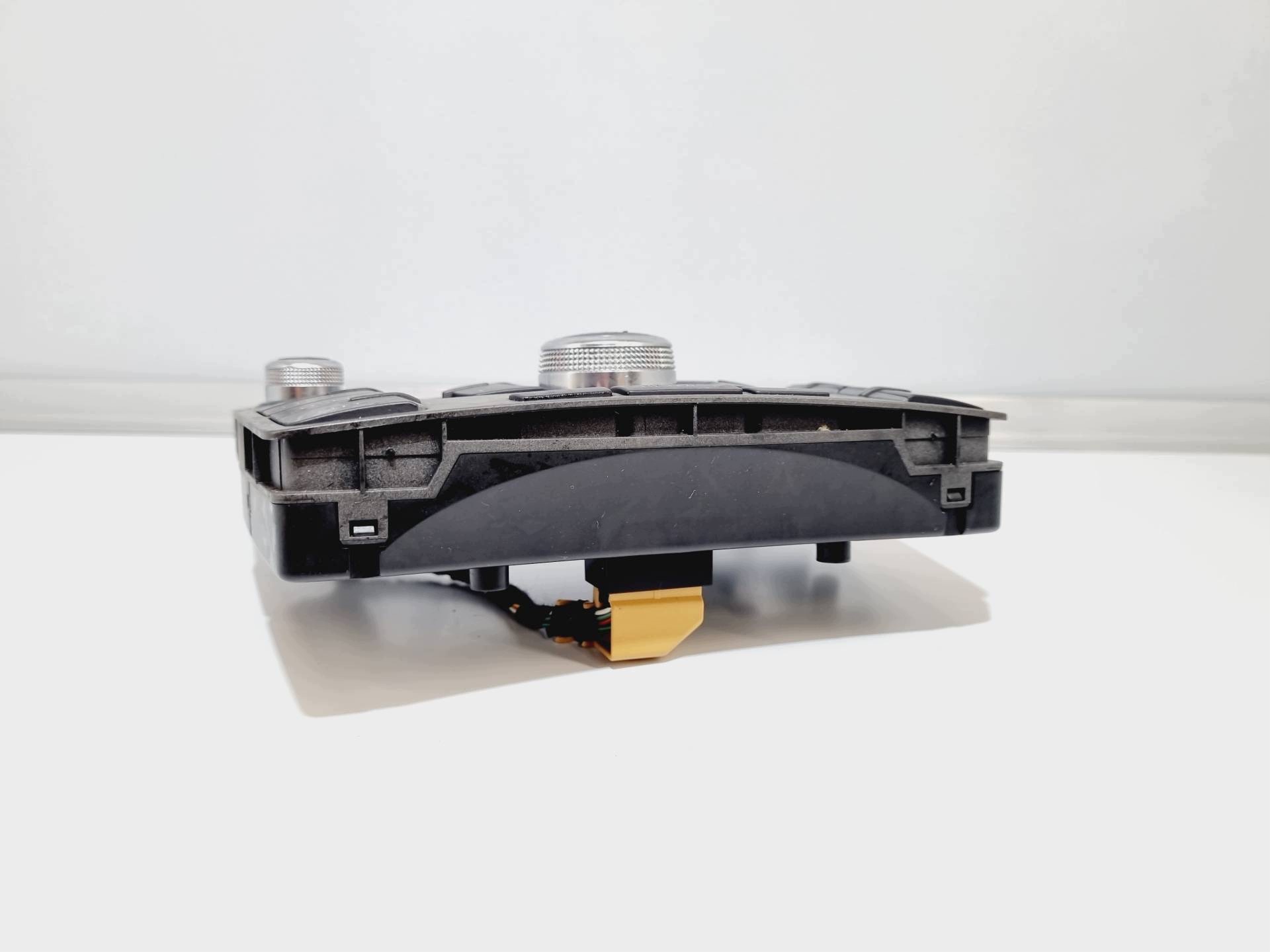 Panel radia Audi A6 C6 2004 4F0910809