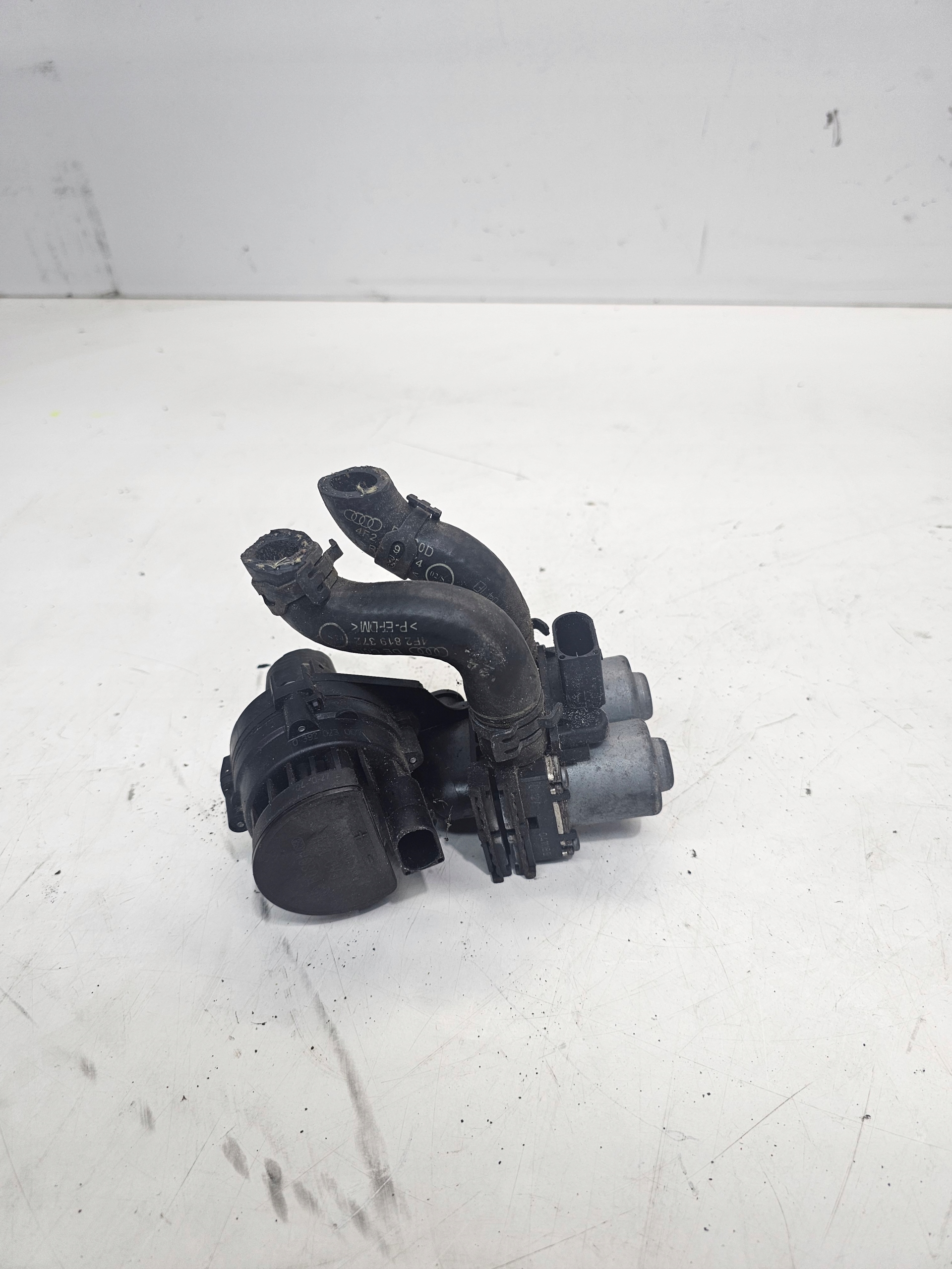 Électrovanne d’eau AUDI A6 C6 4F1959617A