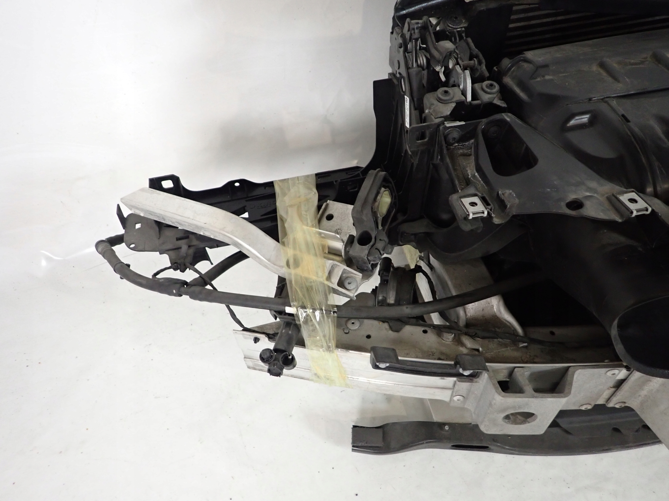 BMW 6 F06 11- support panel for radiators pillar radiator
