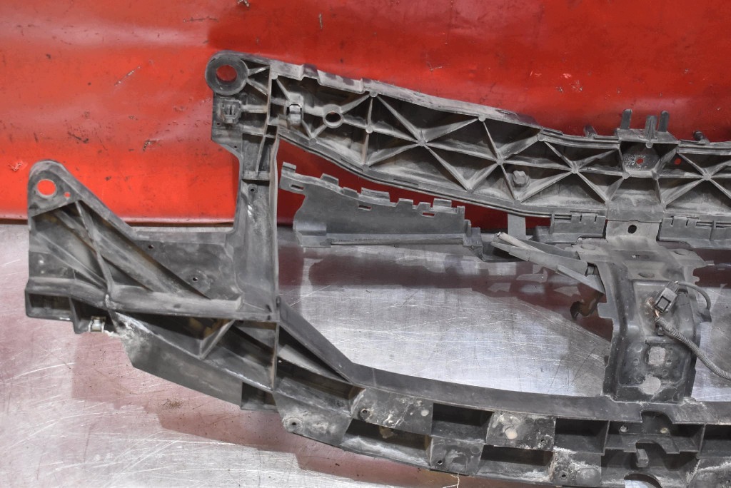 support panel for radiators pillar upper part 625108157R RENAULT LATITUDE 1 and 2.0 DCI