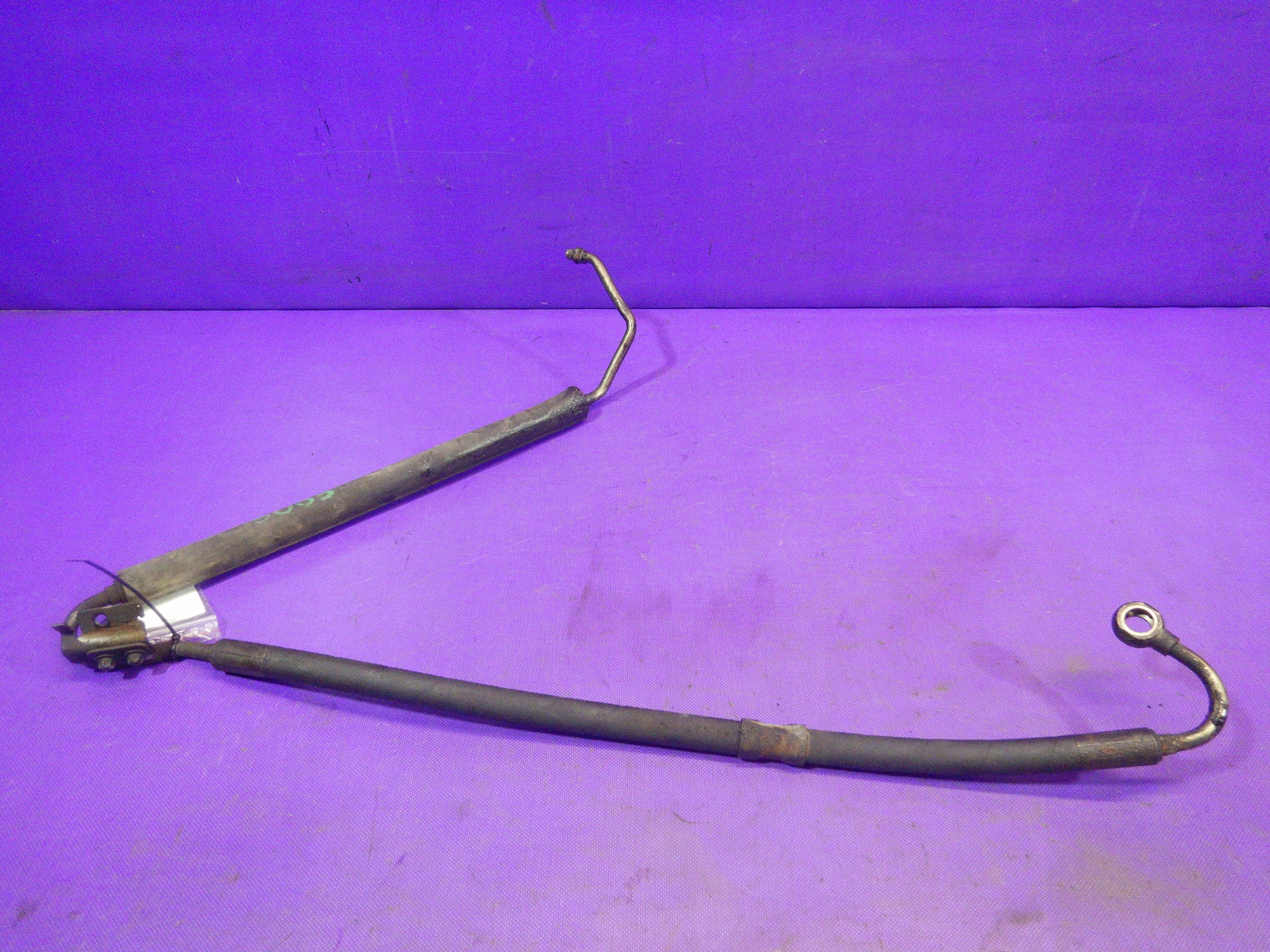 C-класс W203 00-2,6 B шланг усилителя