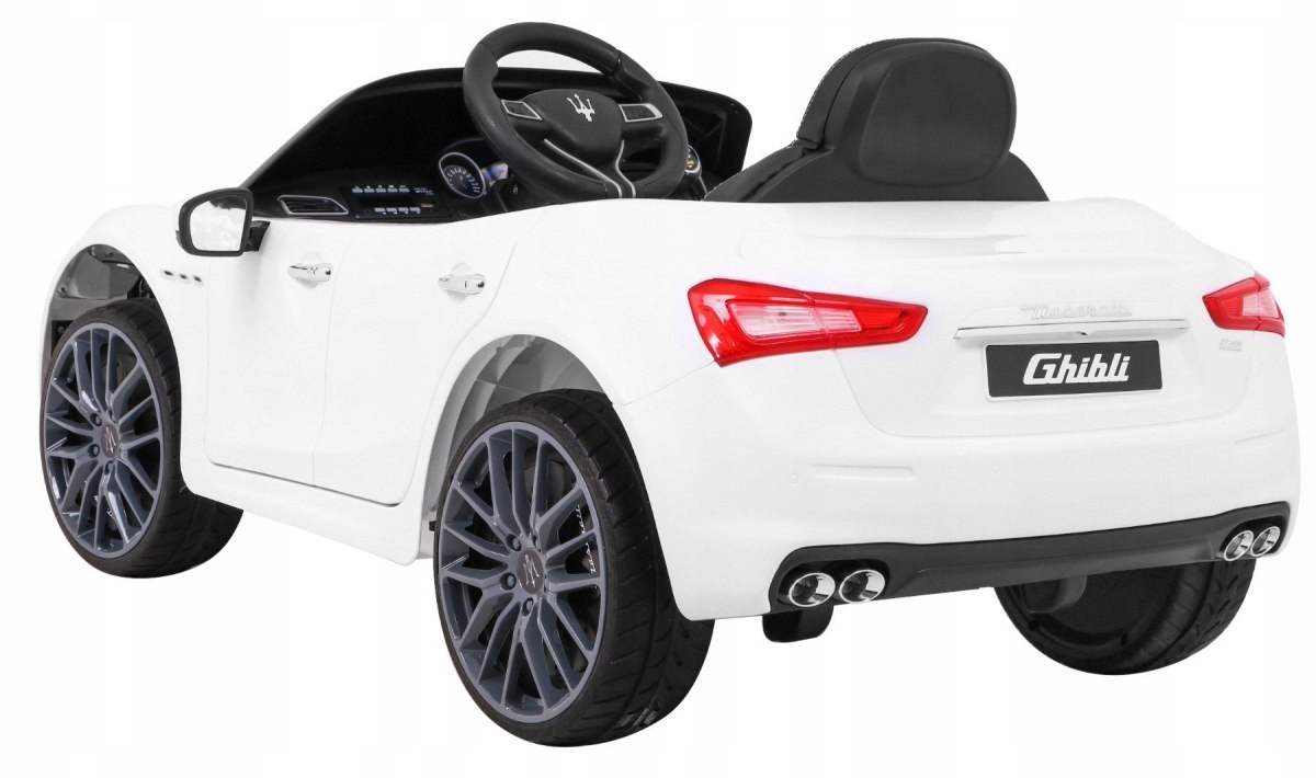 samochód na akumulator MASERATI prezent na roczek Długość pojazdu 1 cm