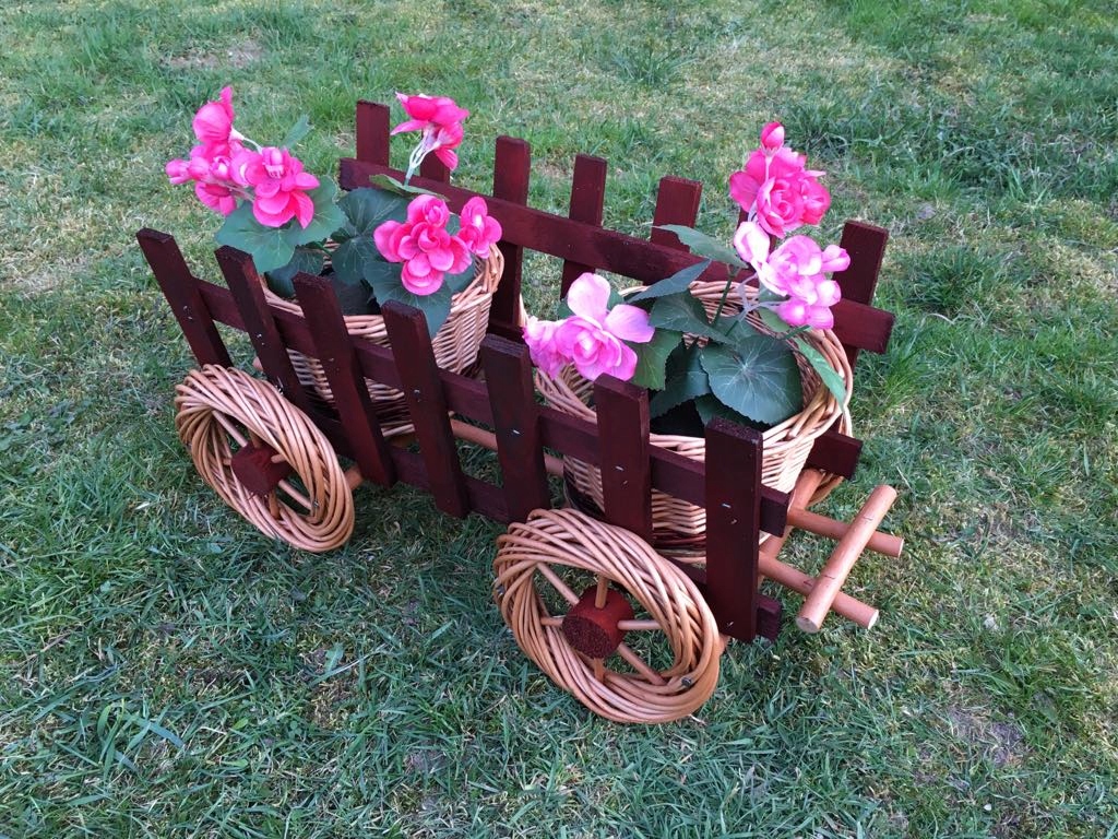 Ozdoba Ogrodowa Traktor z przyczepą Wiklinowy Kod producenta 1137