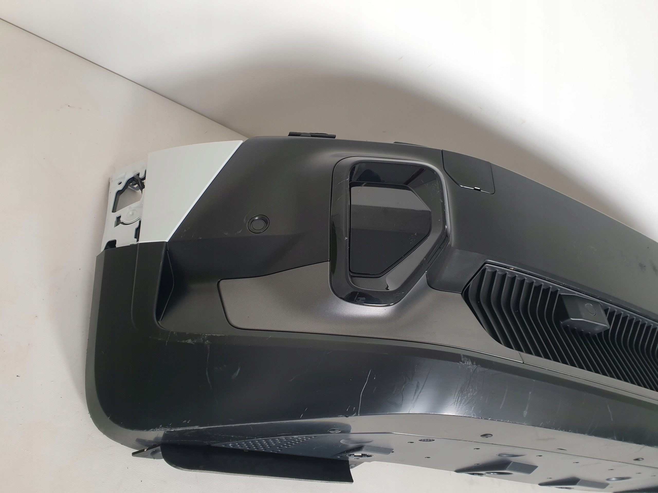 RENAULT 4 IV E-TECH 25-> bumper front front PDC RADAR cover 620269461R