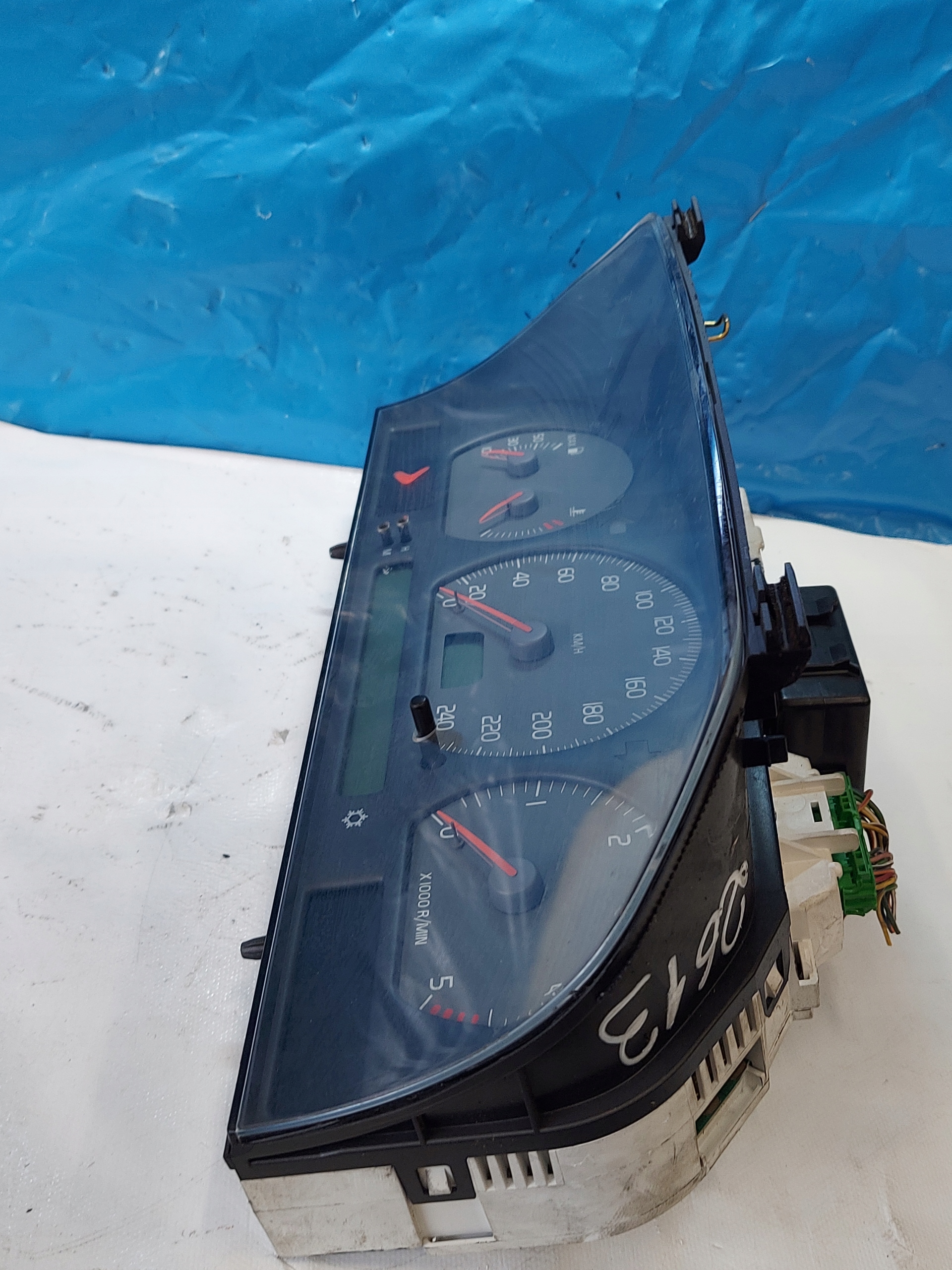 dials clock VOLVO V70 and 2.5 TDI 9472523