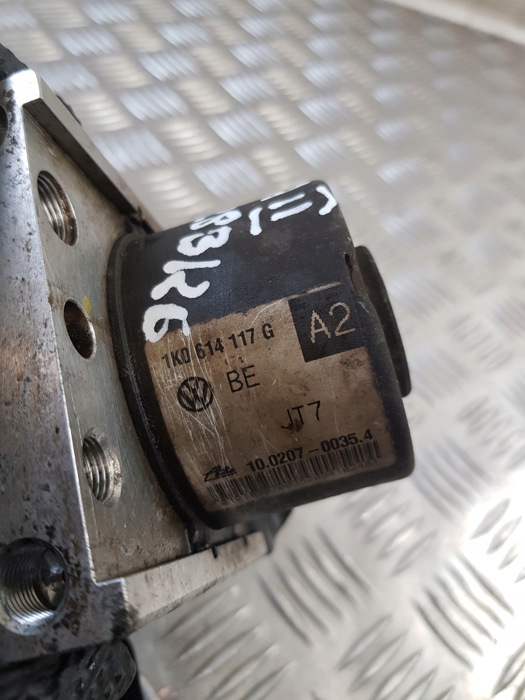 Pompa ABS 1K0614117G 1K0907379N SKODA OCTAVIA II