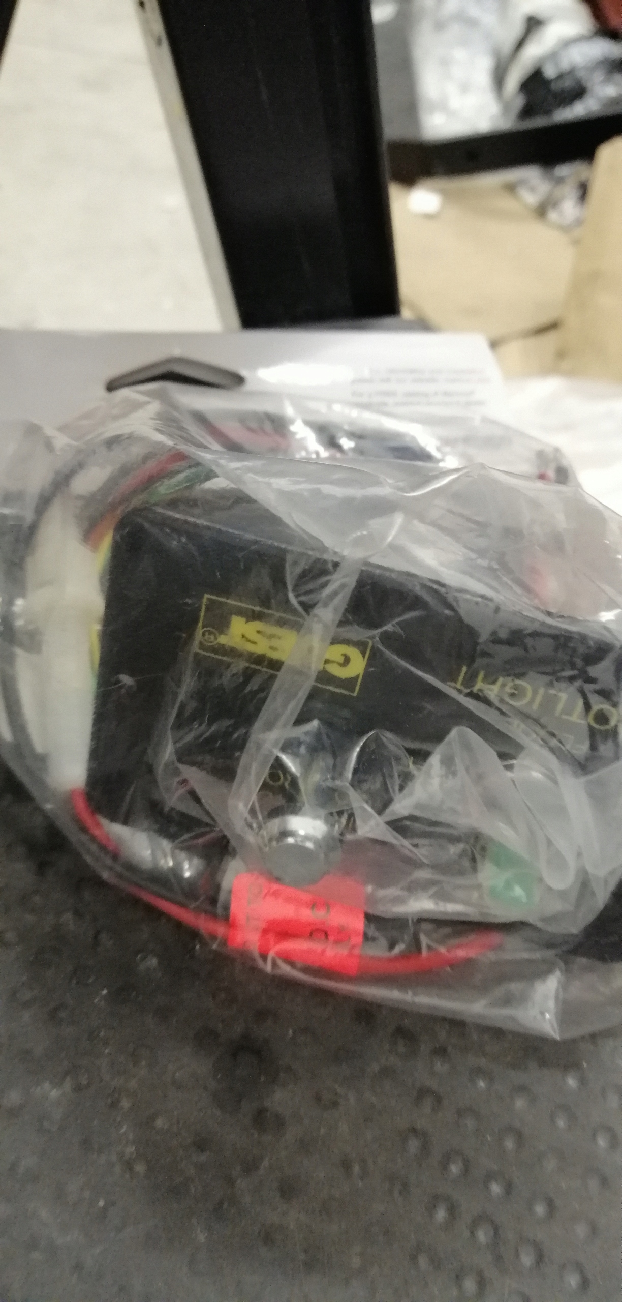 Перемикачі Marinco 22208a