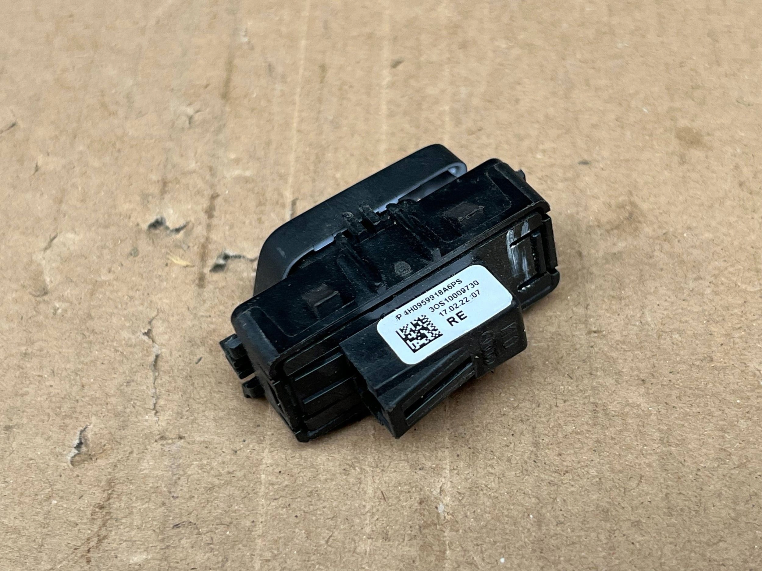 S7 4G A7 switch switch seat left MASAZ COMFORT 3OS10009730 !J