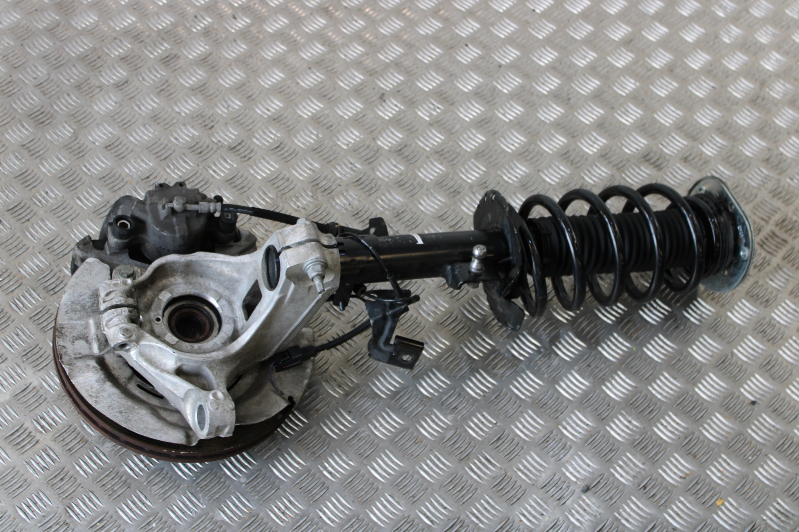 swing shock absorber right front LAND ROVER DISCOVERY SPORT L550