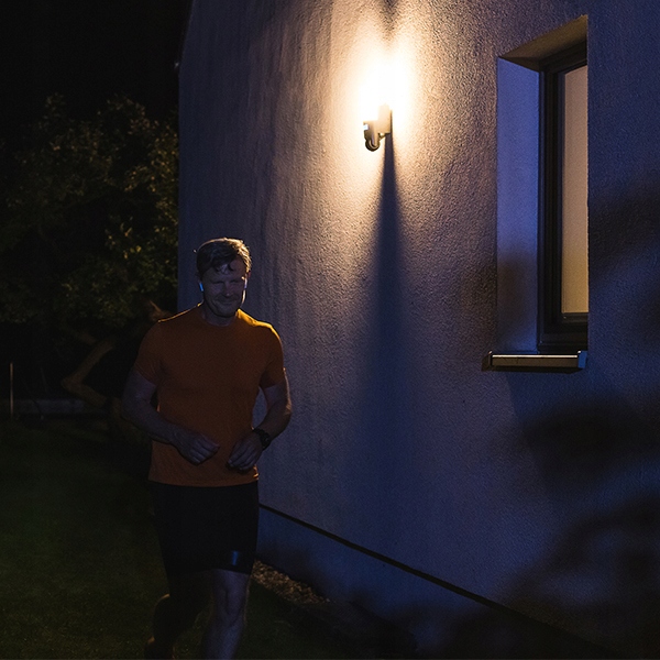 Kinkiet Ogrodowy LED CZUJNIK KAMERA WiFi LEDVANCE Rodzaj gwintu zintegrowane źródło LED