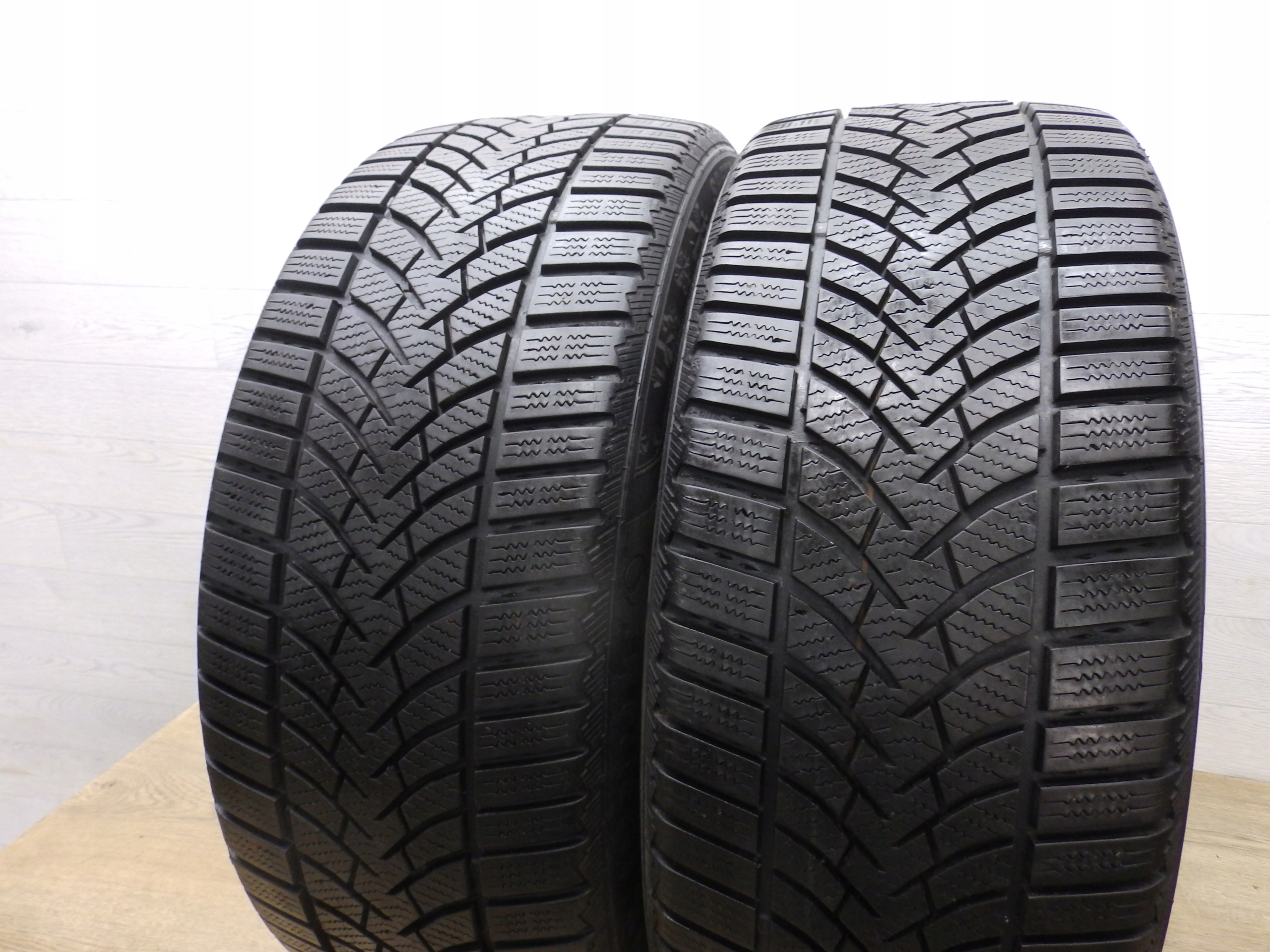 Opony zimowe Semperit Speed-Grip 3 225/45/18 XL Sezon zimowe