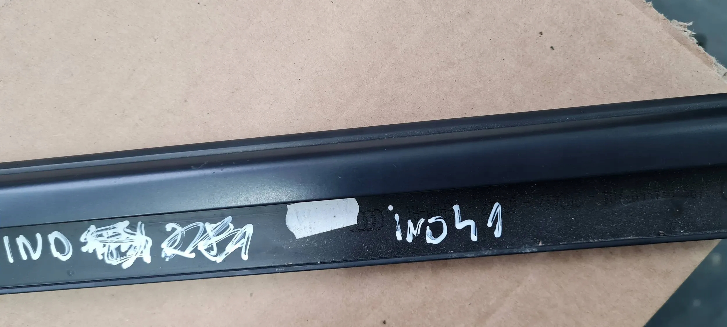 A6 C7 4G moulding dust right right rear part MAT 4G0853704A