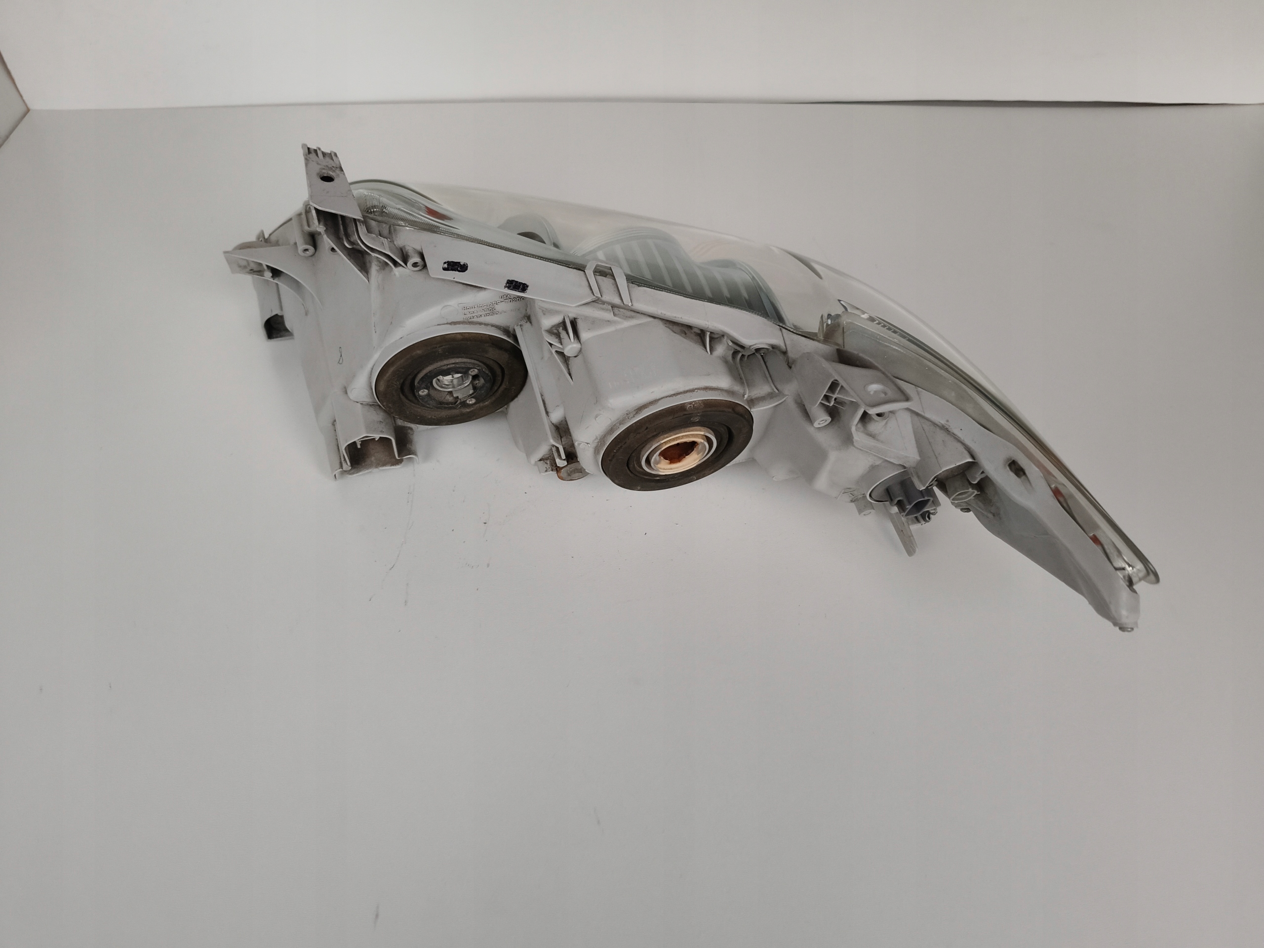 light right REFLEKTOR TOYOTA CAMRY 06- USA
