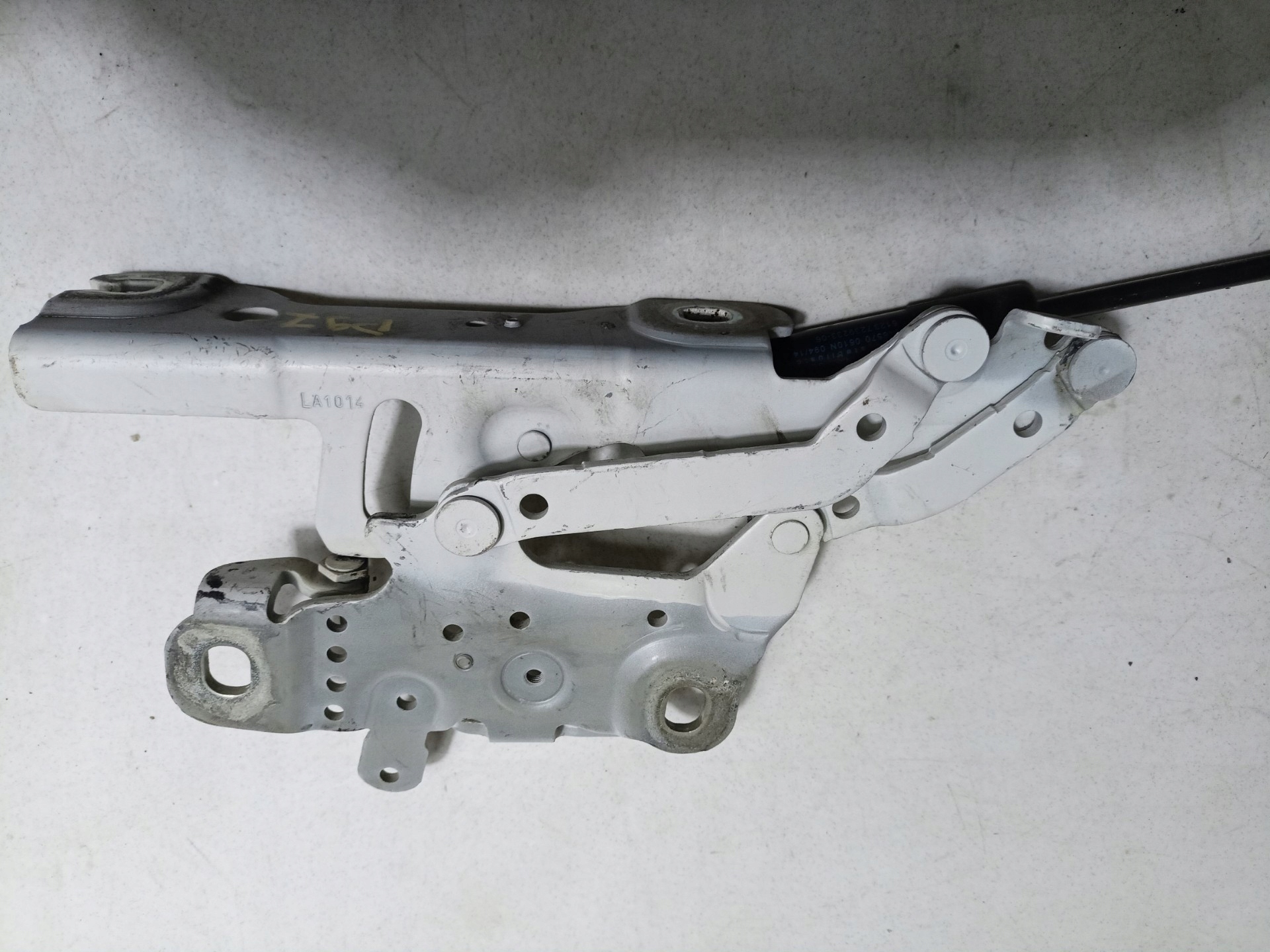 hinge bonnets BMW 3 F30 2014 7336699
