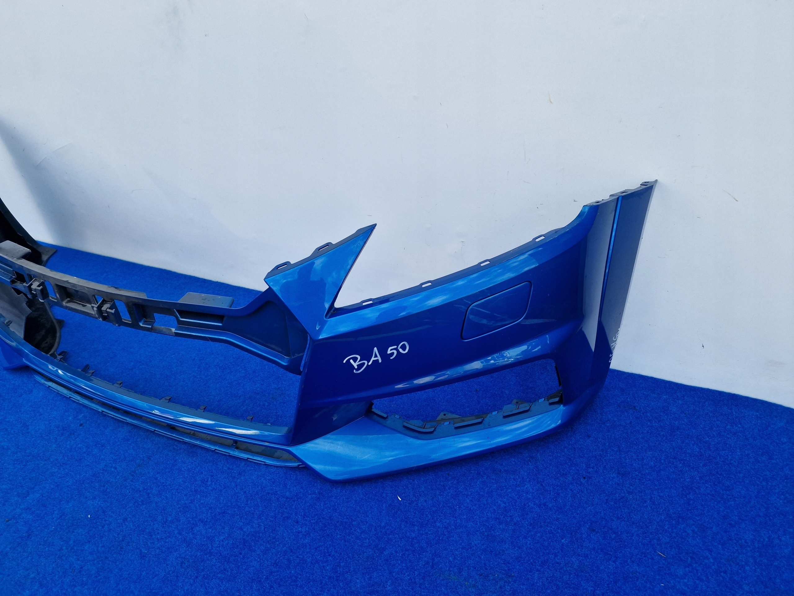 AUDI TT 8S S-LINE bumper front below washers 8S0807437H BA50