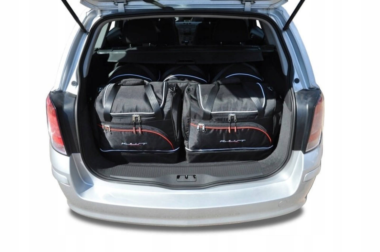 J&j Automotive Sada 5ks cestovných tašiek Sport pre Opel Astra Tourer 2004