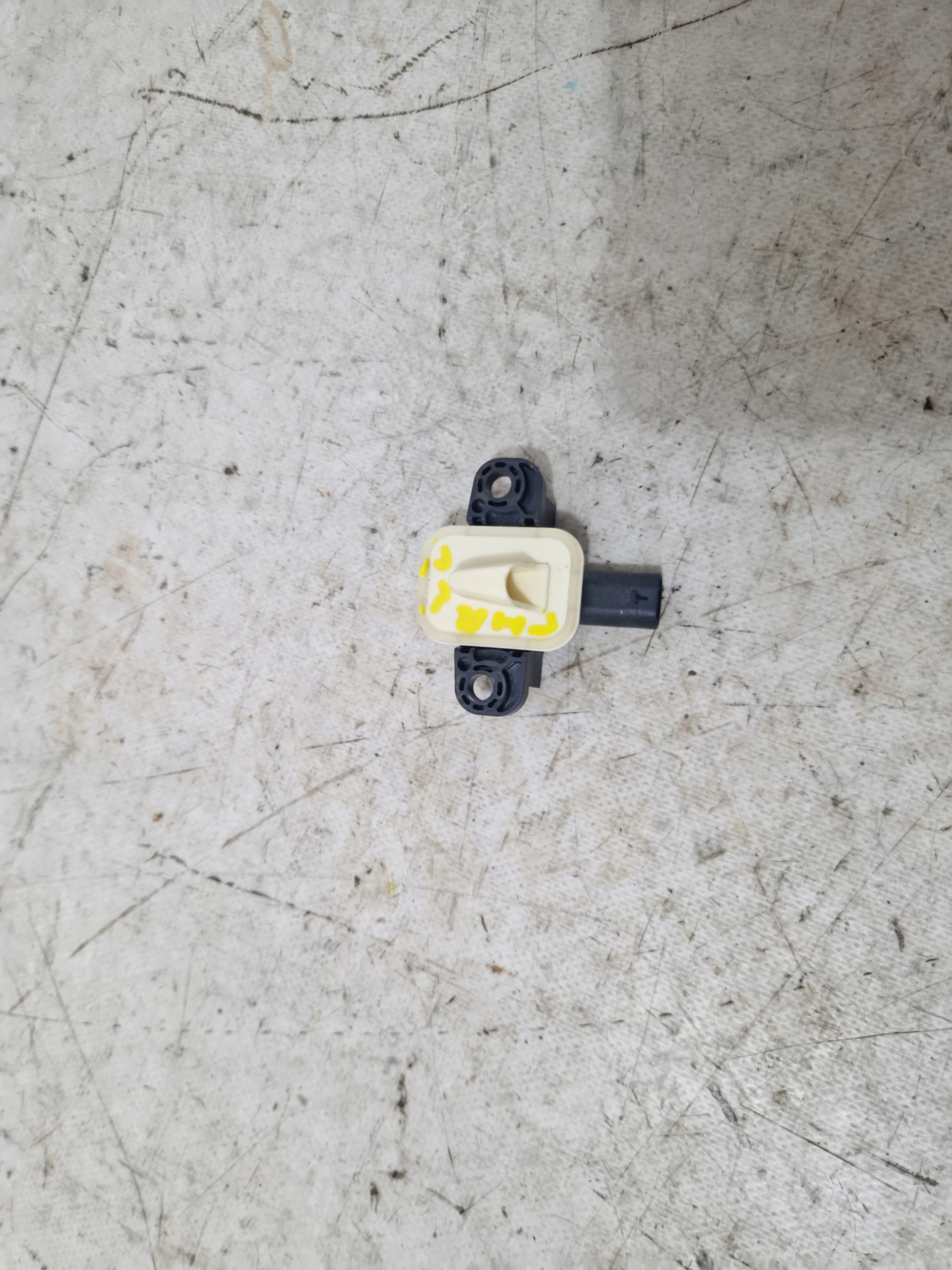 DODGE CHALLENGER 2019- impact sensor door