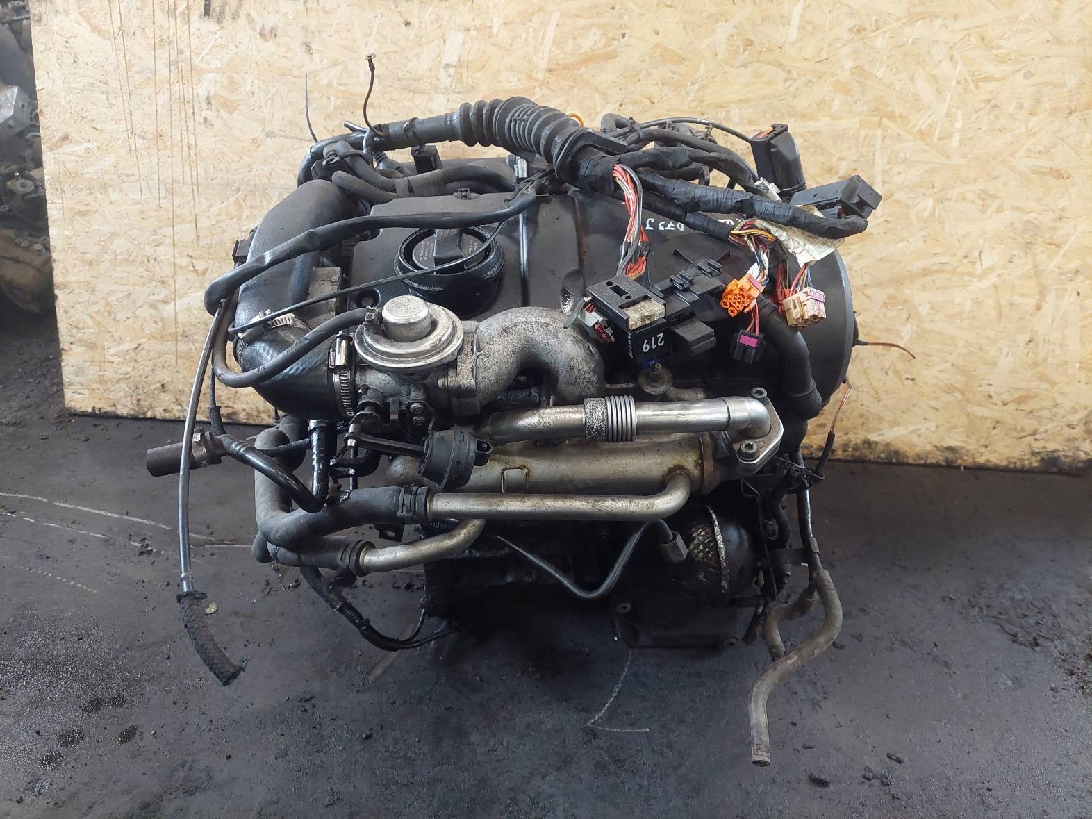 engine DIESEL + UKLAD injection VOLKSWAGEN PASSAT B5 FL AVB 1.9 TDI