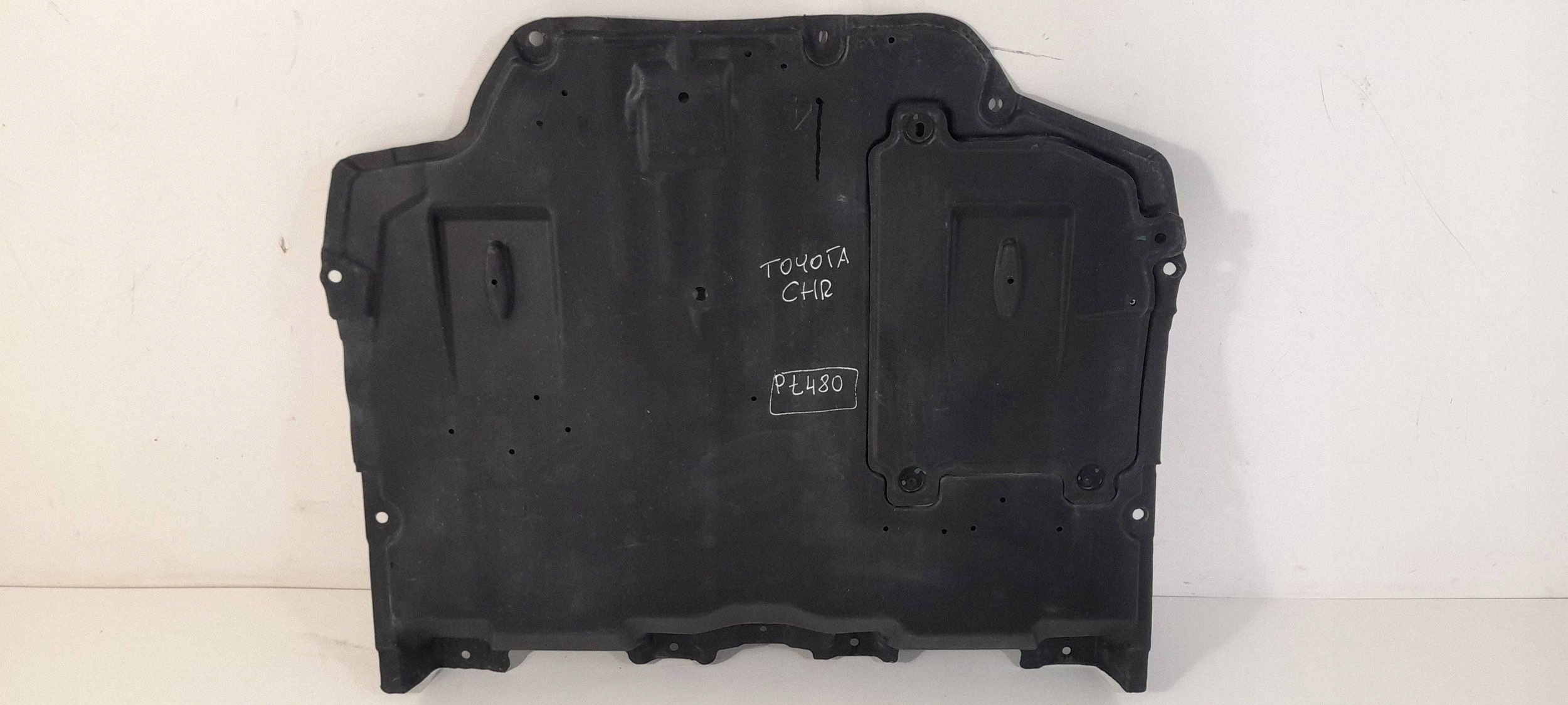 Toyota C-HR and cover below engine 51410F4110 (PL480)