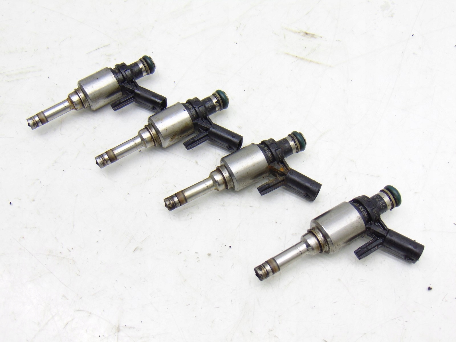 WTRYSKIWACZ WTRYSK AUDI S3 8V 2.0 TFSI 06L906036L