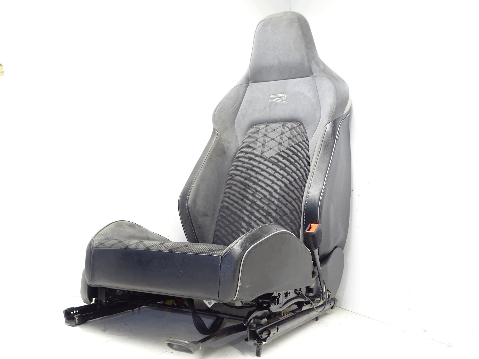 Sitze Sitz vorne Sitz heck KOMPLET GOLF VIII R-LINE 5H 5H0