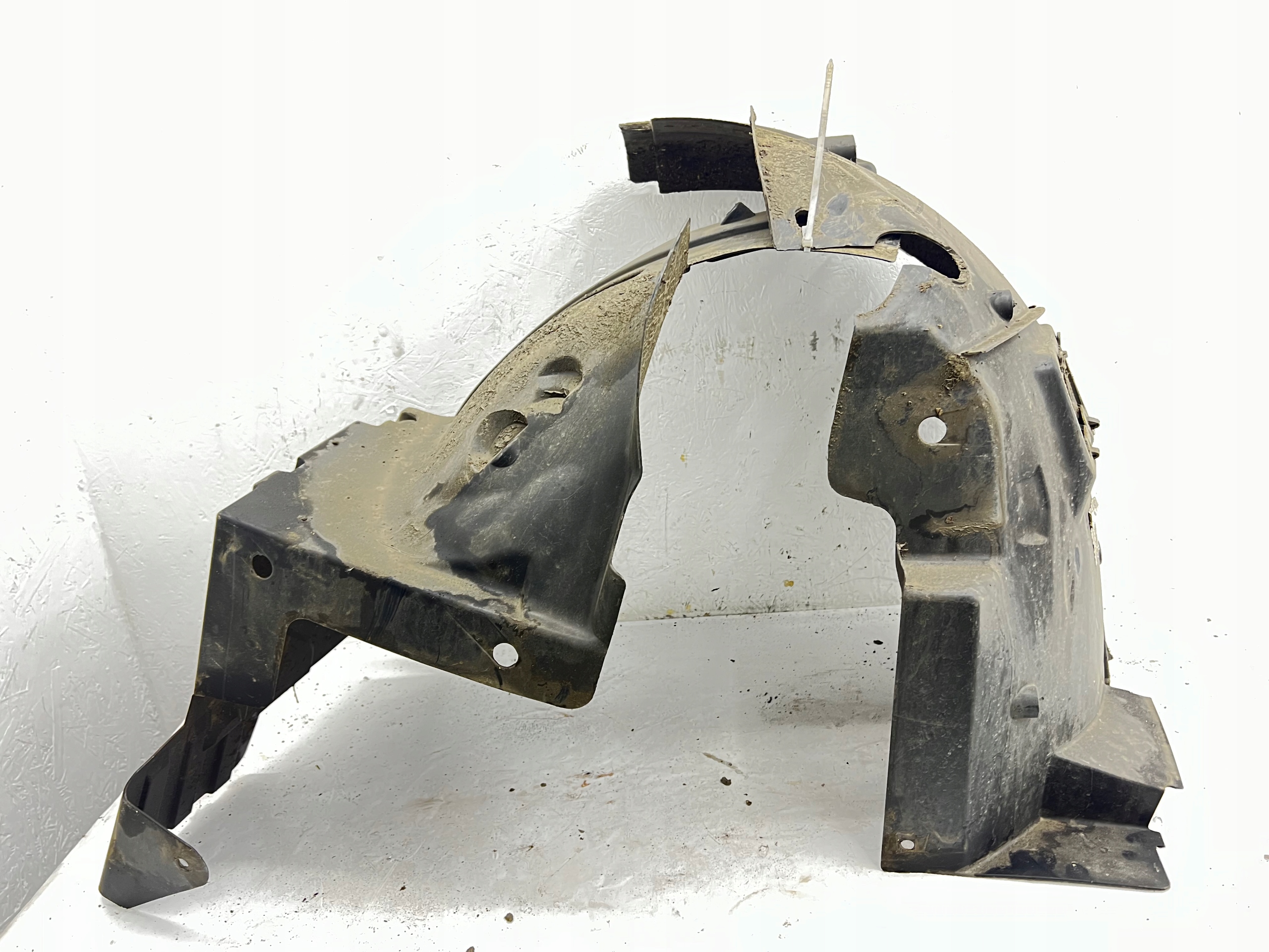mudguard left front 93867897 93867899 - OPEL VIVARO B TRAFIC III TALENTO