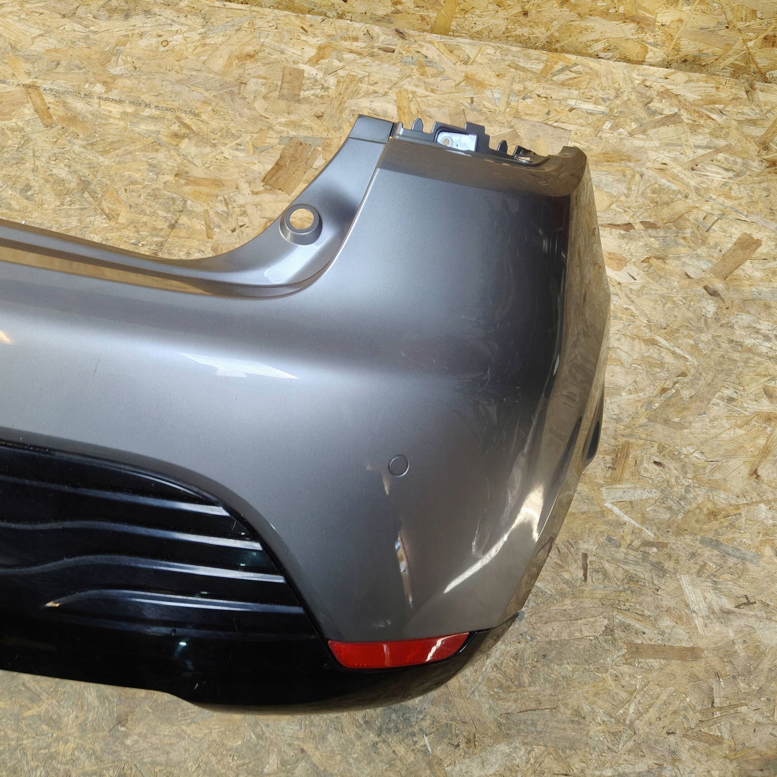 Stoßstange hinten heck Renault Clio IV HB 4xpdc