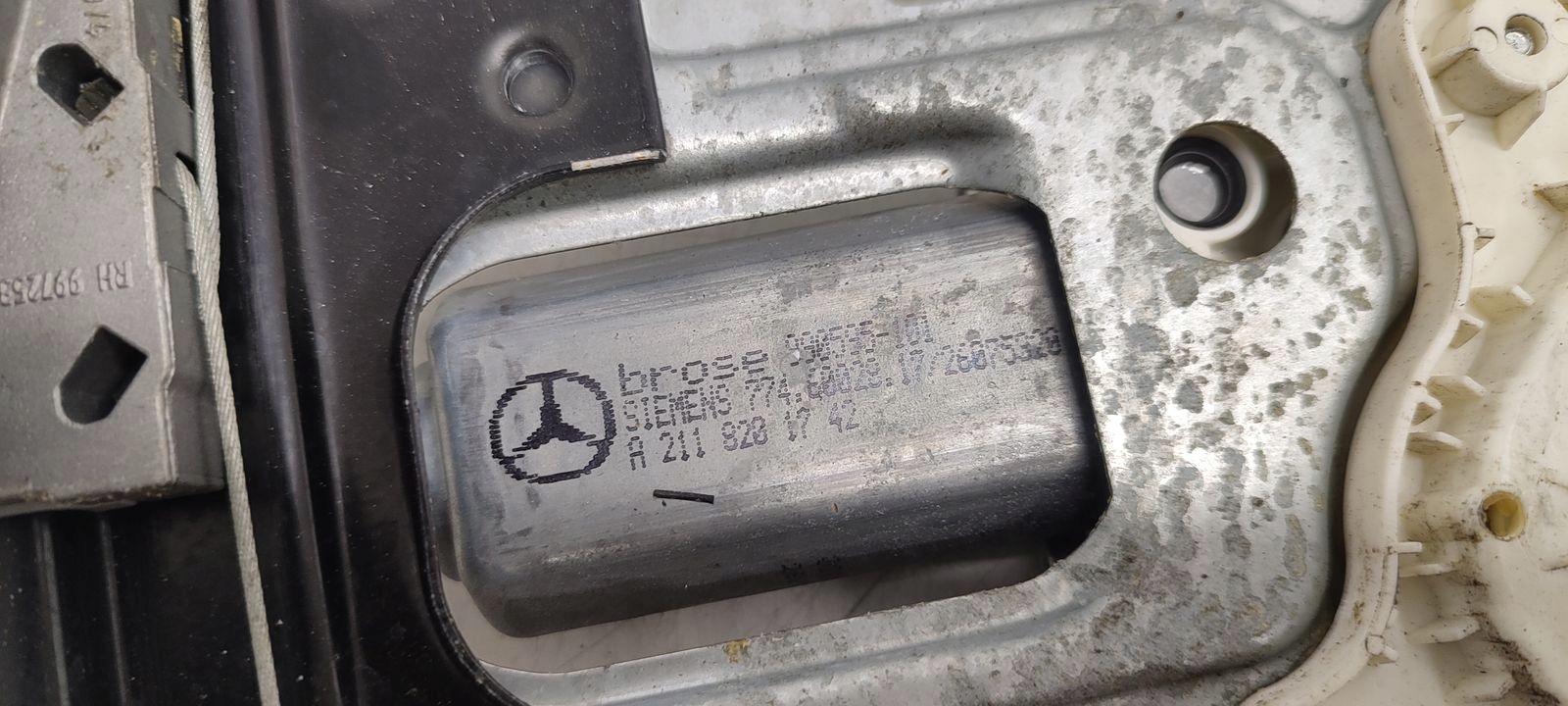 window regulator right front mechanism Mercedes W203 3,0 V6