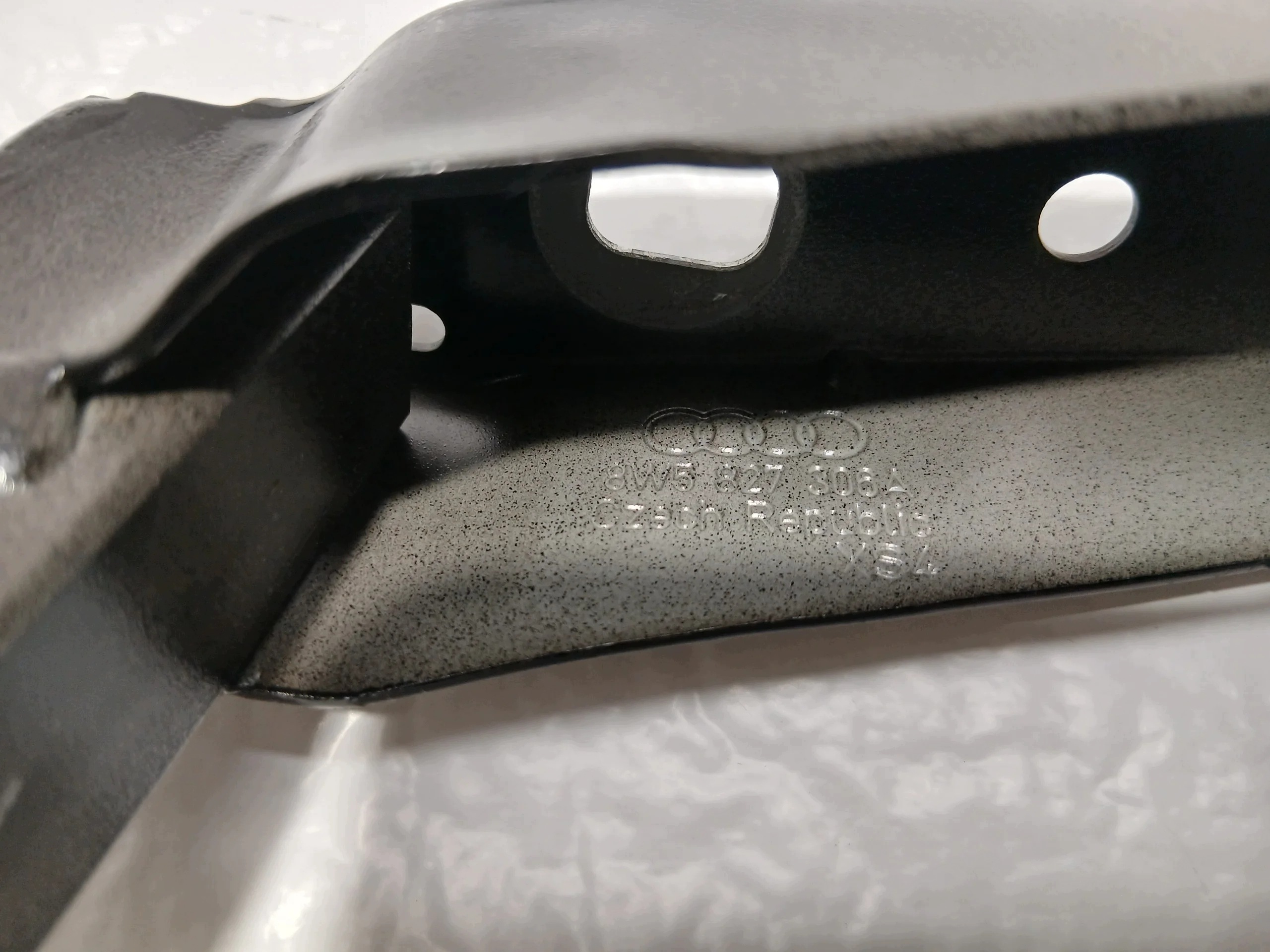AUDI A4 B9 LIFT hinge bonnet boot left right KOMPLET 8W5827306A 8W5827