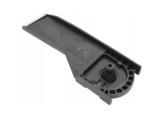 UCHWYT DOLNY CHŁODNICY LEWY MERCEDES GLA C117 W176 W246