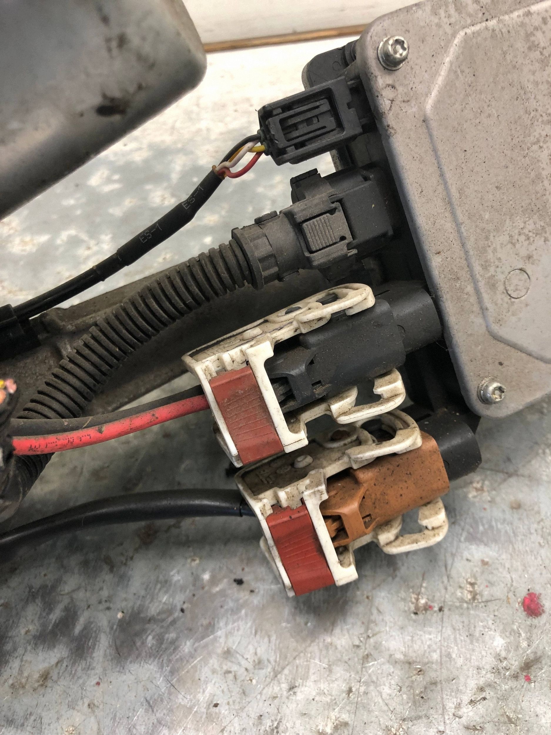 servo control RENAULT TWINGO III 490012032R