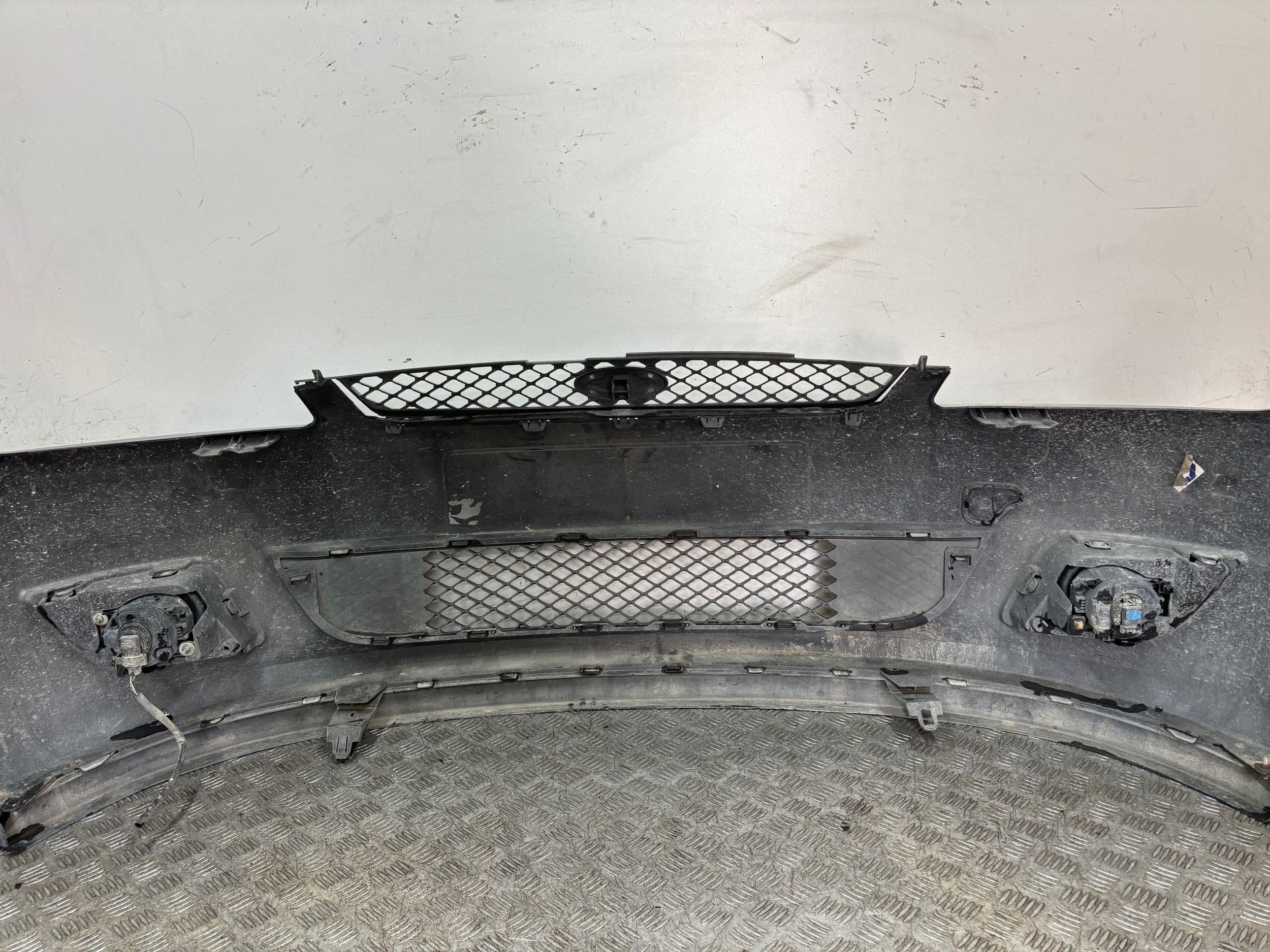 bumper front front FORD FIESTA MK6 LIFT