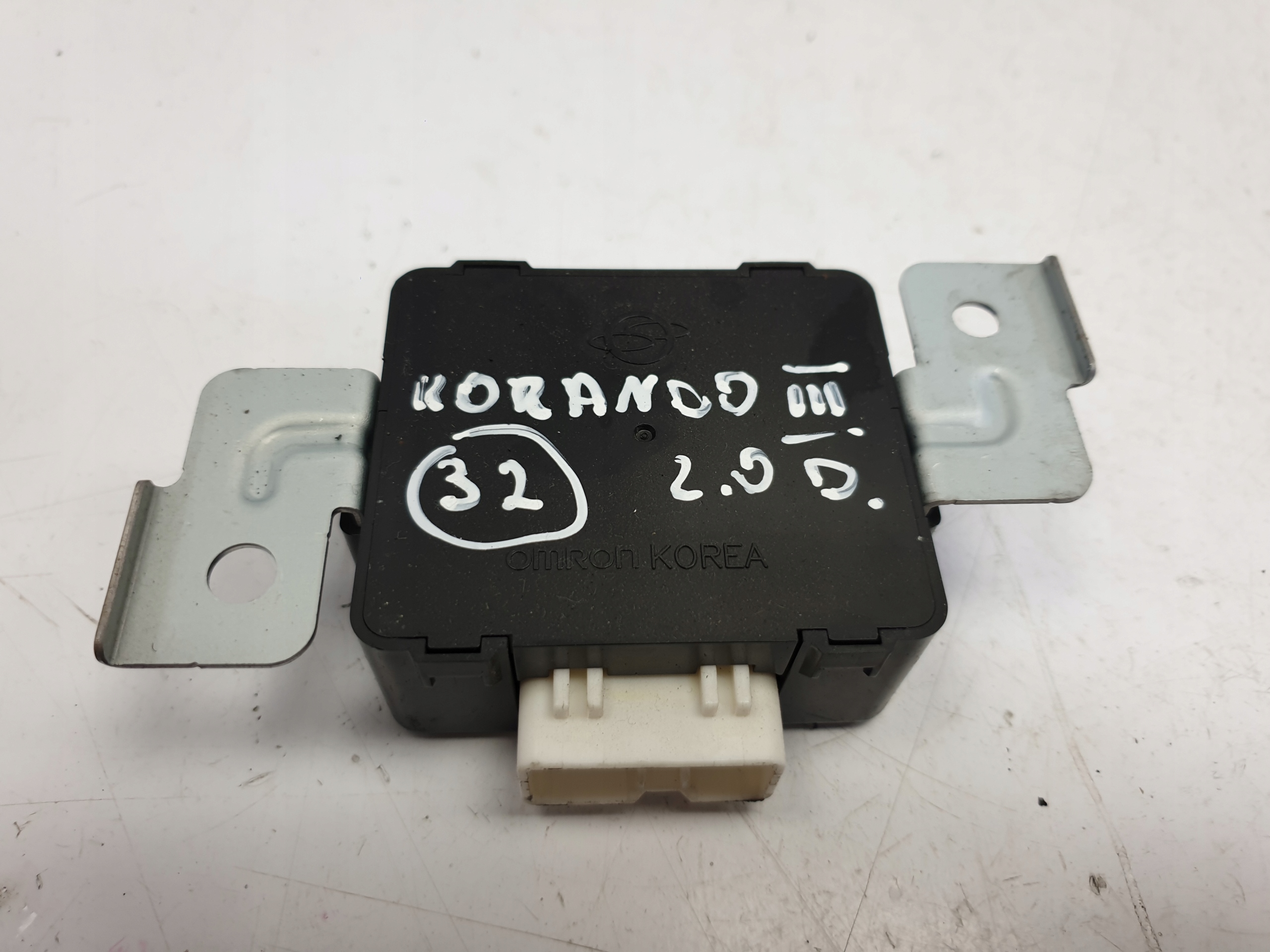 87400-32001 - SsangYong Korando III компьютер драйвер модуль