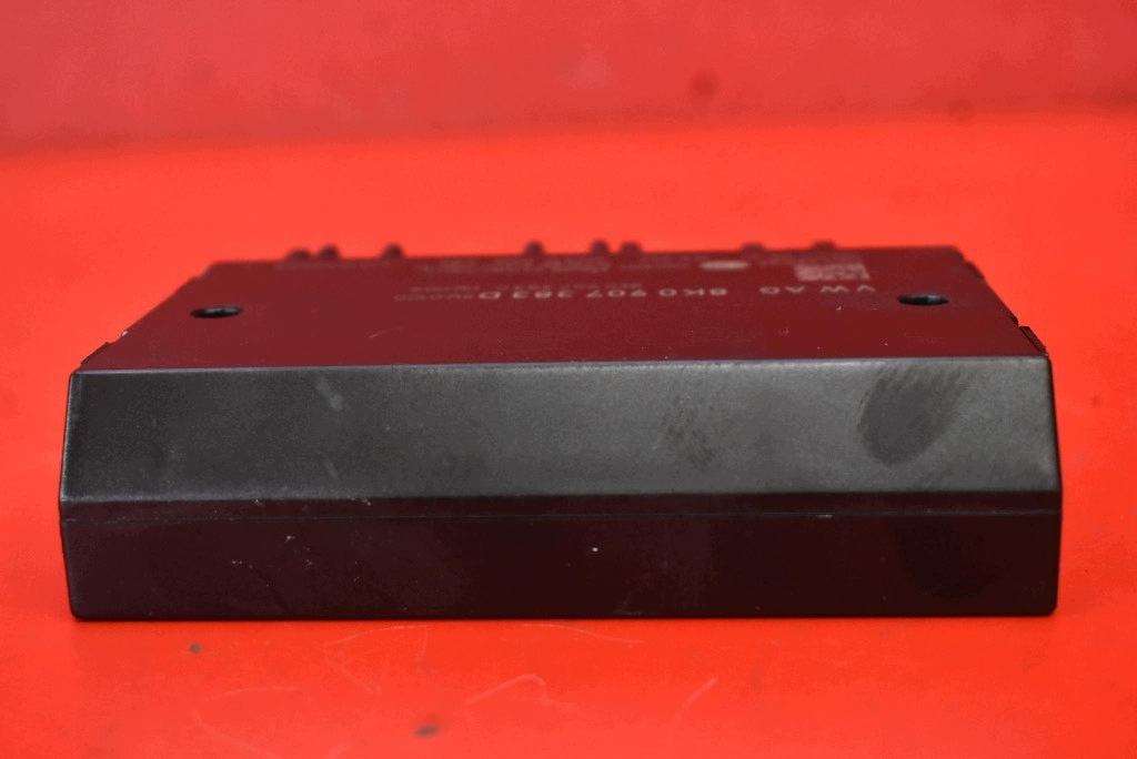 control unit module HAKA 8K0907383D AUDI Q5 8R 12-17