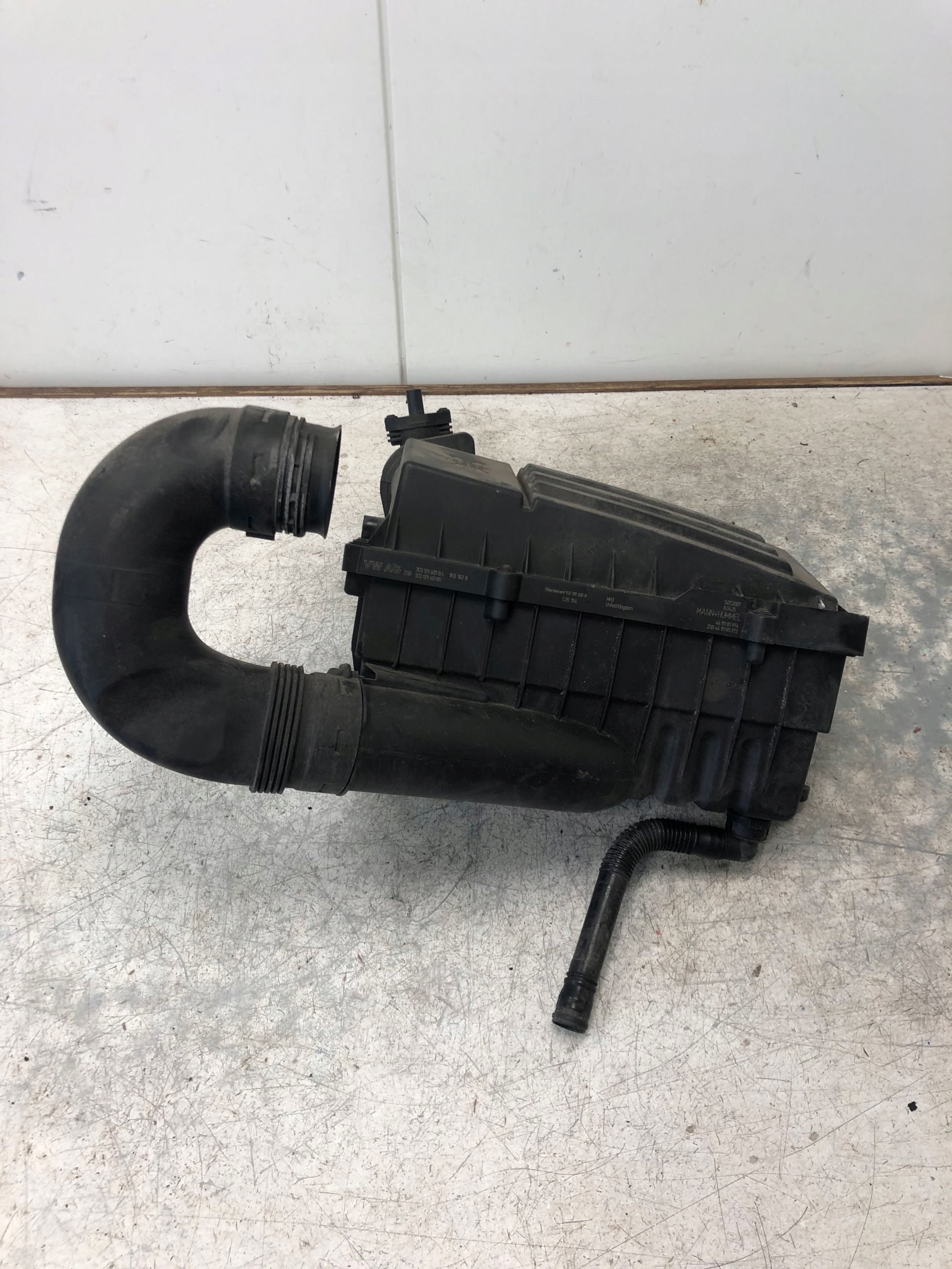 luftfiltergehäuse VW SKODA AUDI 3C0129607BA