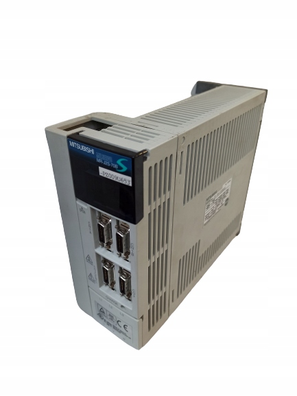 MITSUBISHI Serwo MR-J2S-70B-PZOO9U653 NrD048