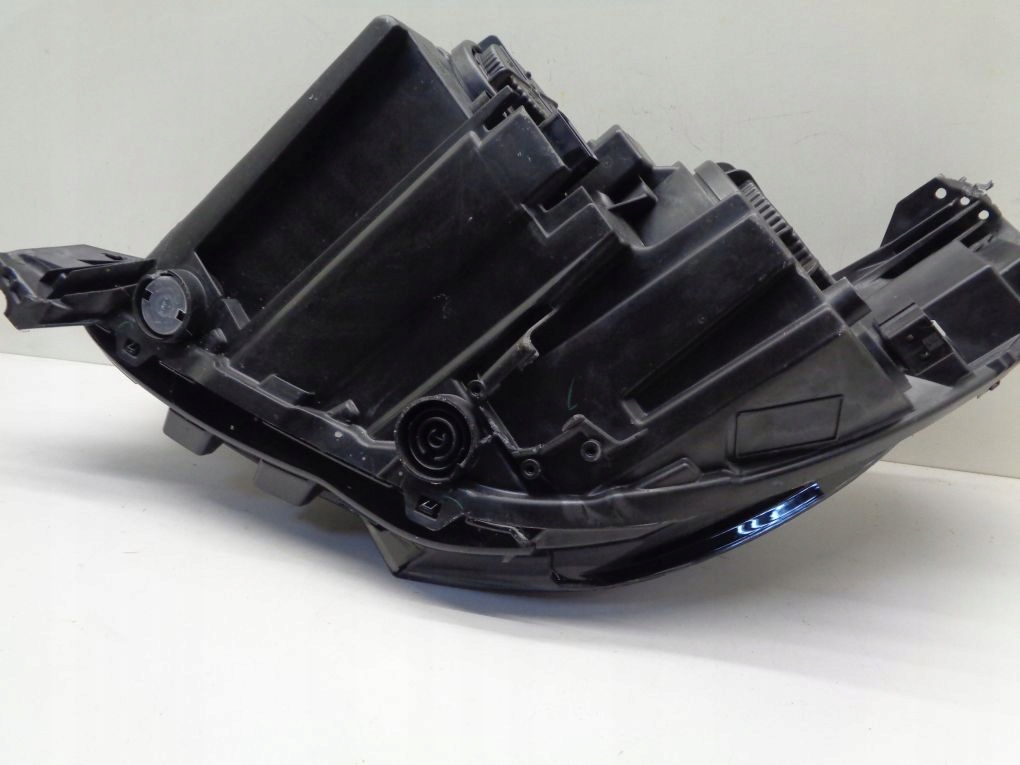 OPEL CORSA F 19- light right front