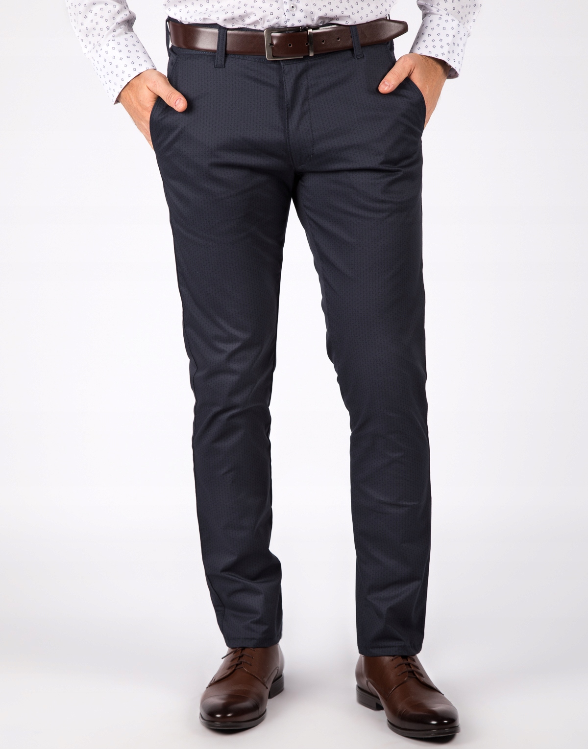 Tmavě modré pánské kalhoty s jemným geometrickým vzorem W32 L34