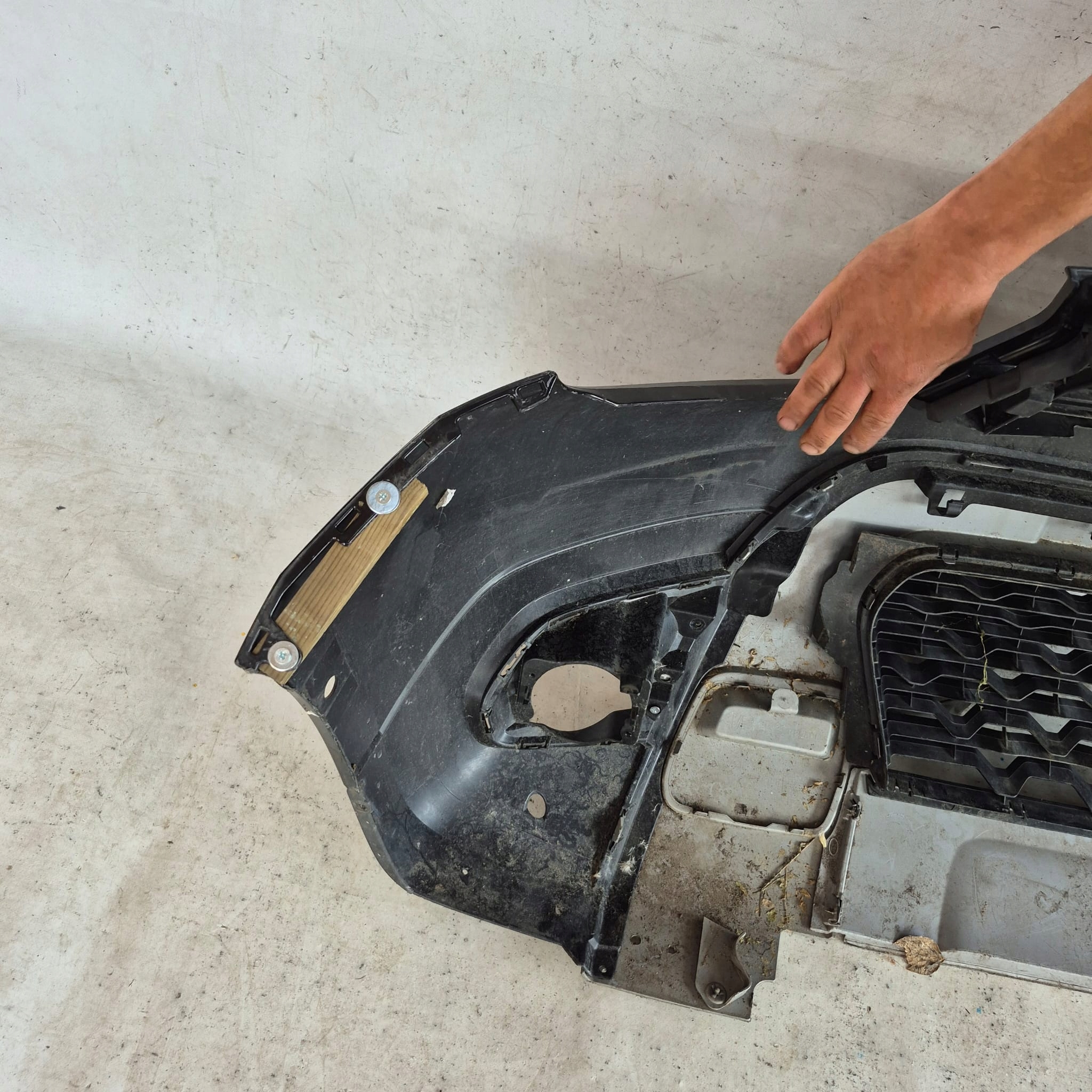 DACIA DUSTER II 2 17-21 bumper front front PDC