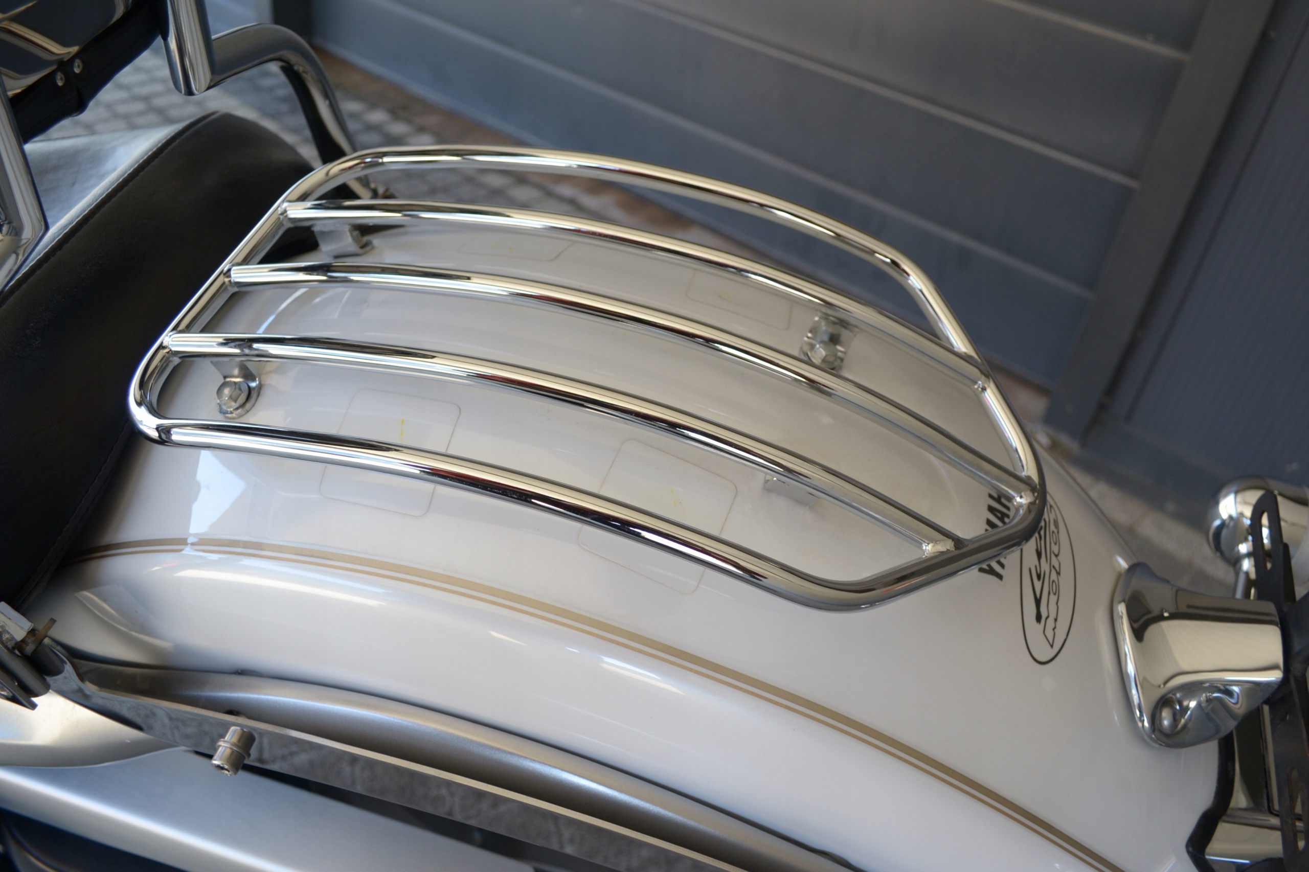 CHROMOWANY BAGAŻNIK SOLO MIDNIGHT STAR 1300 MS1300 Producent Motonautilus