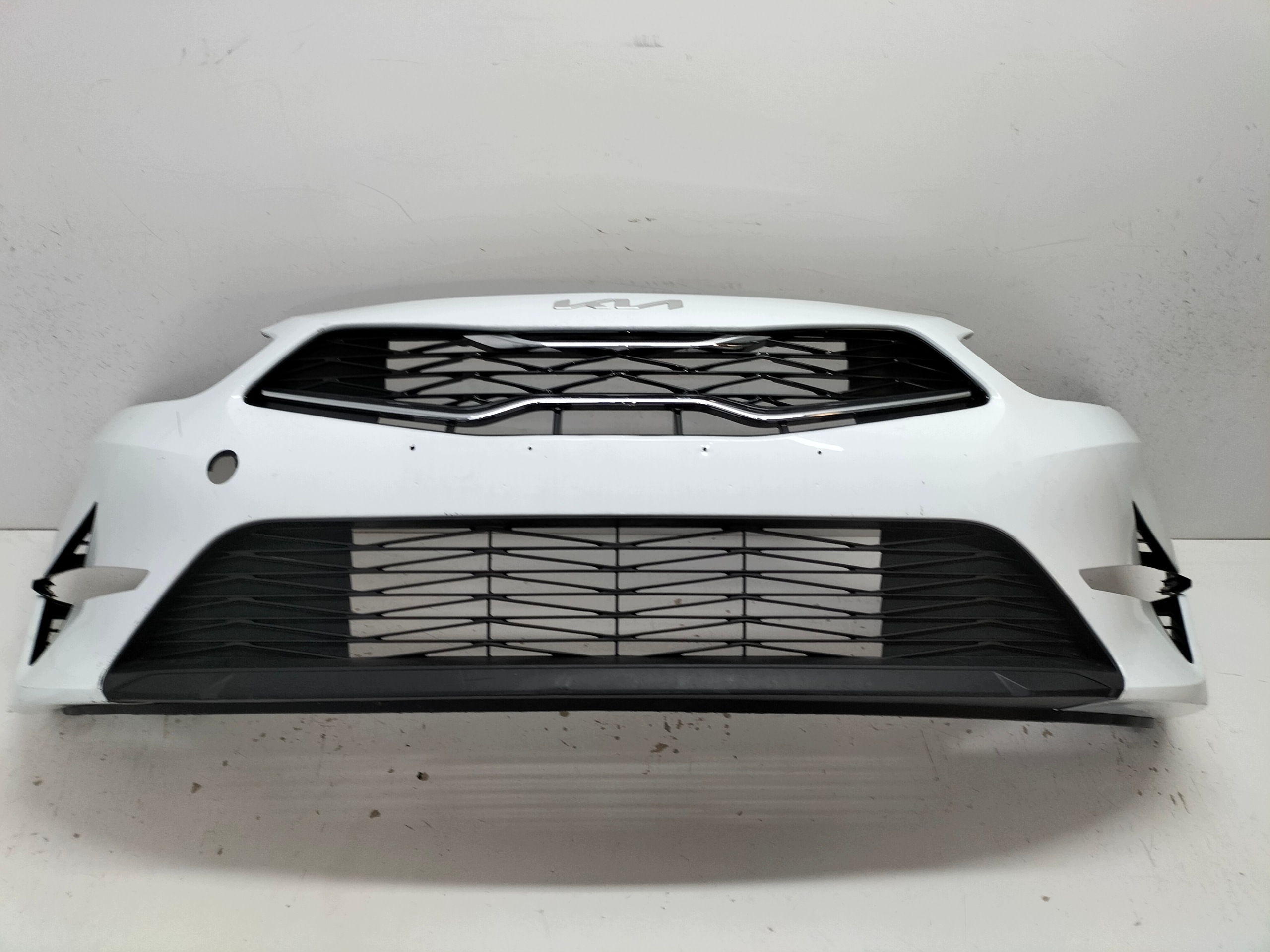 front bumper front KIA CEED 3 III LIFT 21- wersja without spryskiwa without PDC