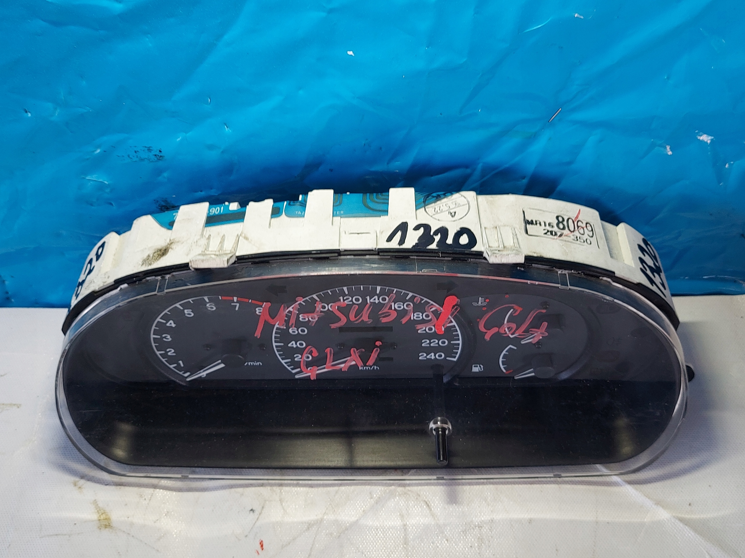 dials clock MITSUBISHI LANCER 1.6 MR168069