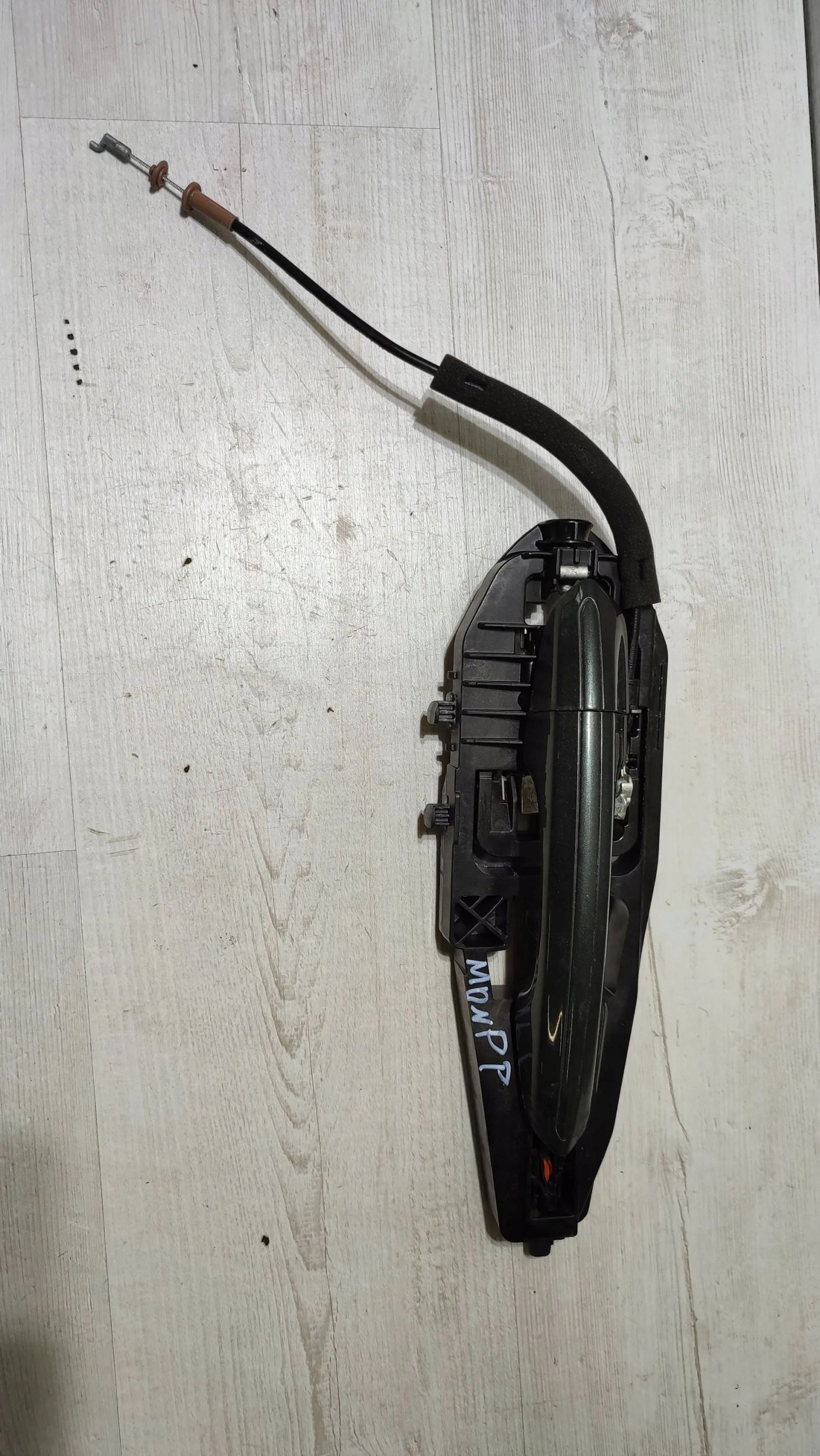 Ford Mondeo MK5 16r 2.0TDCi front side right handle exterior