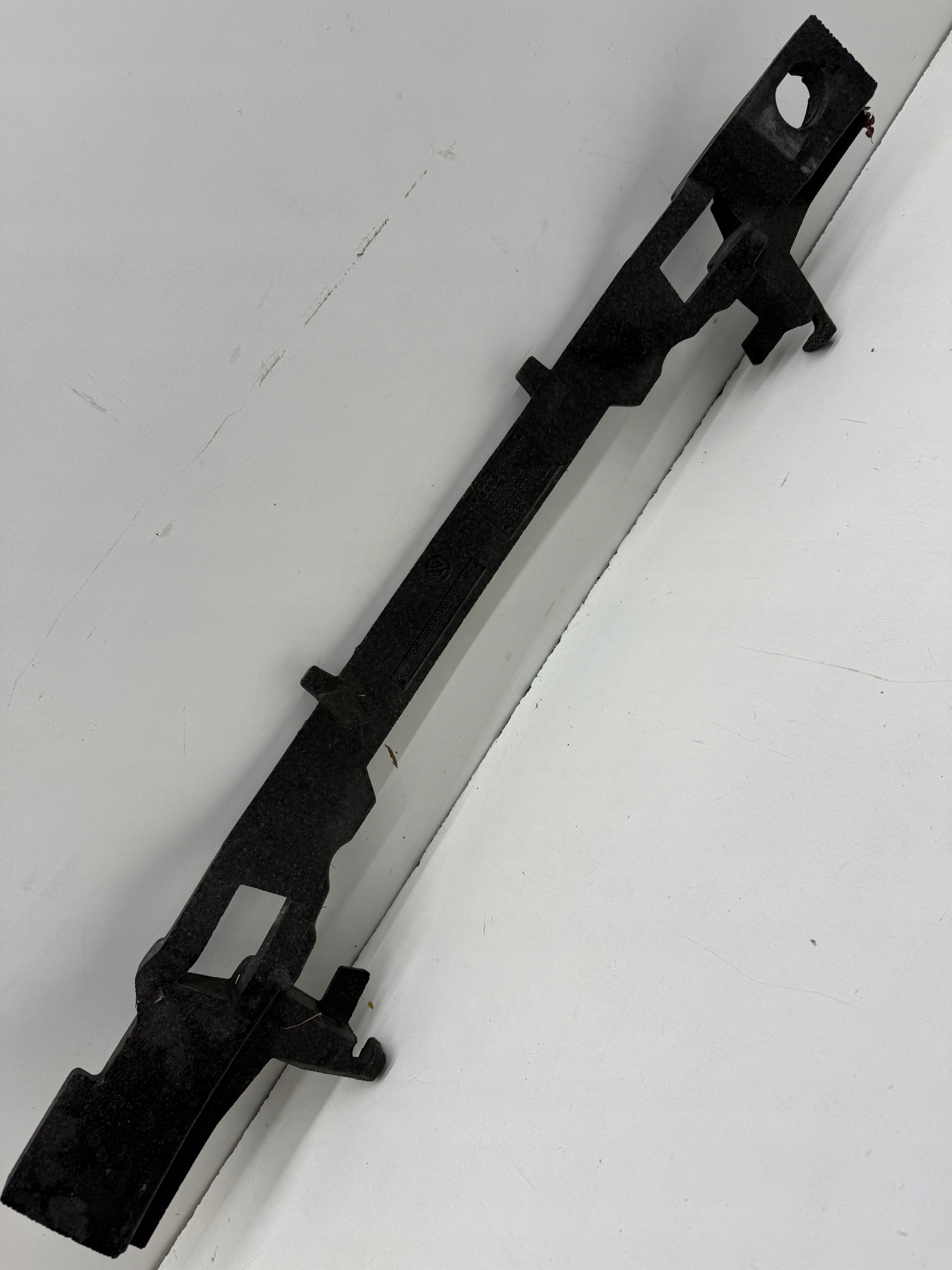 AUDI A6 C7 S-LINE greda absorber pianka punilo branika prednji dio