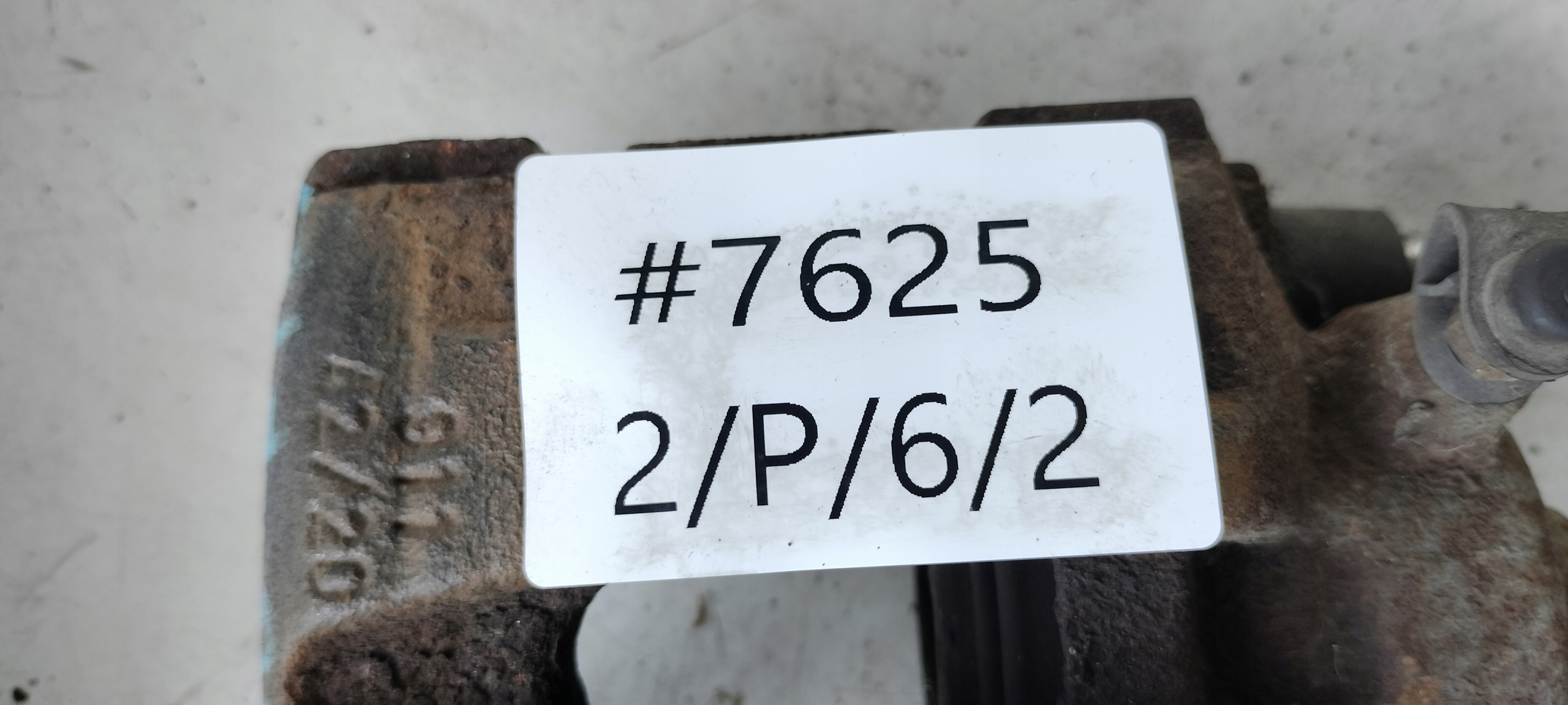 BMW E90 caliper brake right rear part