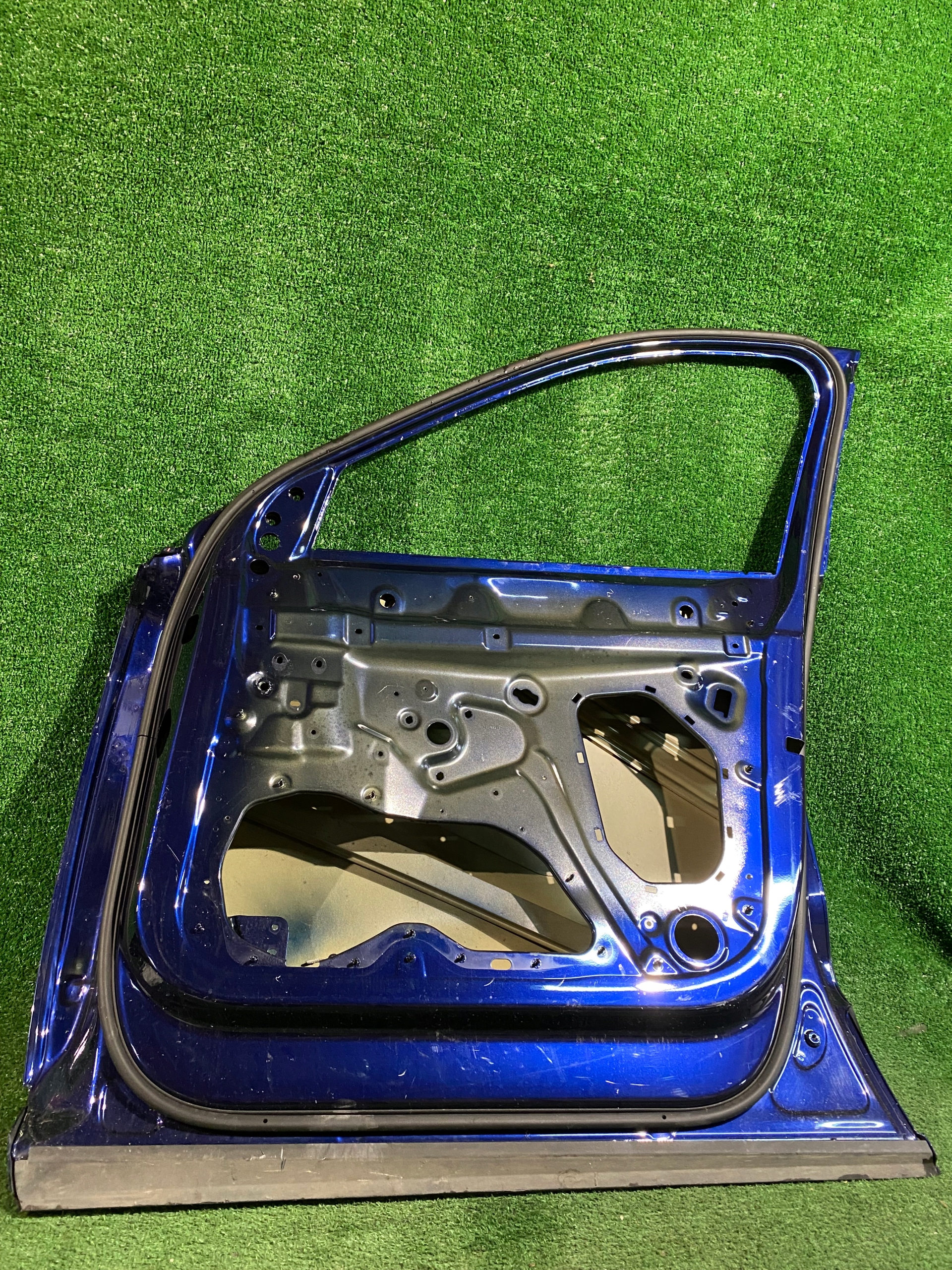 dveře pravé přední AUDI E-TRON NR.1314