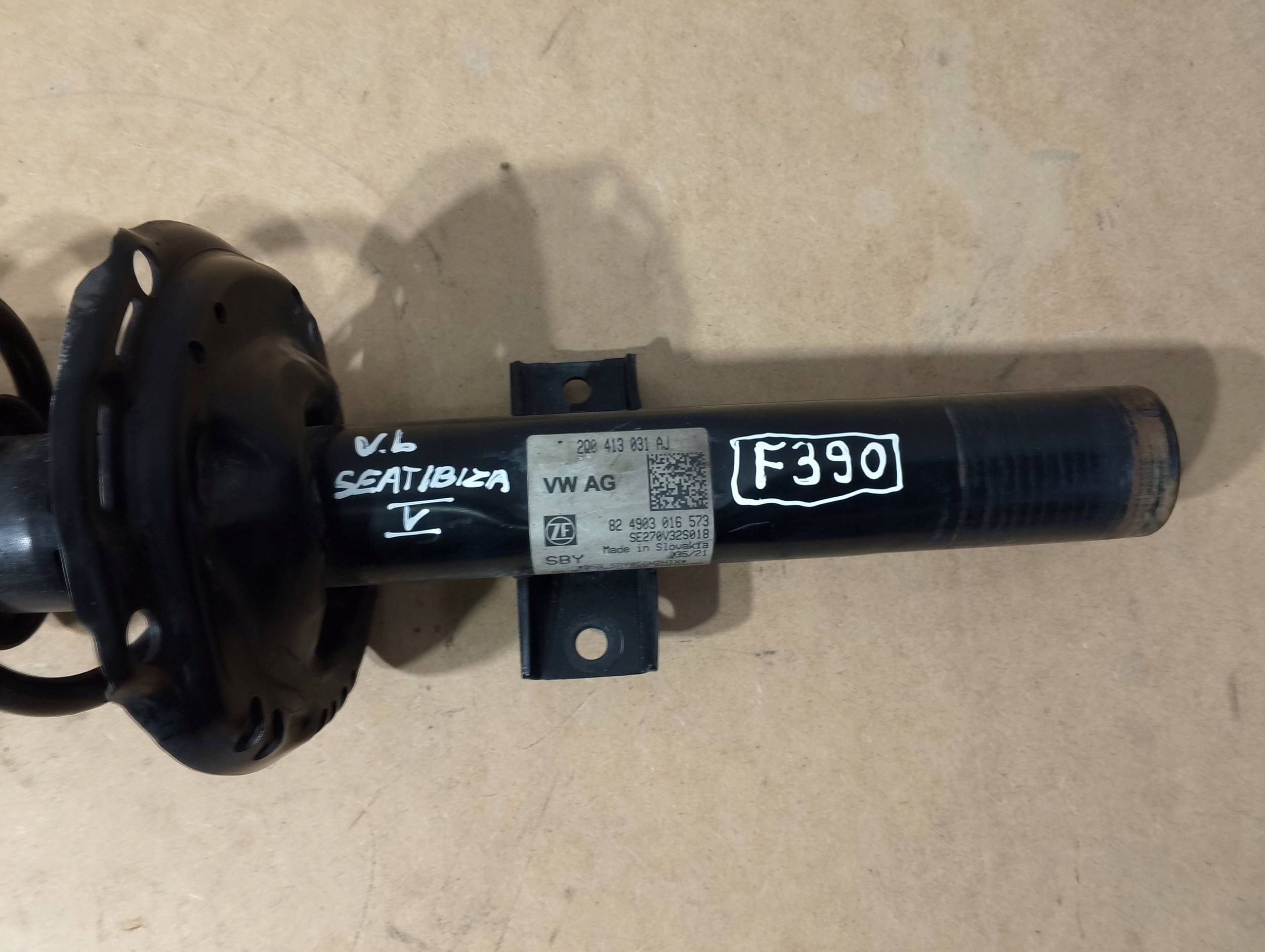 SEAT IBIZA V 5 shock absorber McPherson left front 1.0 TSI 2Q0413031AJ