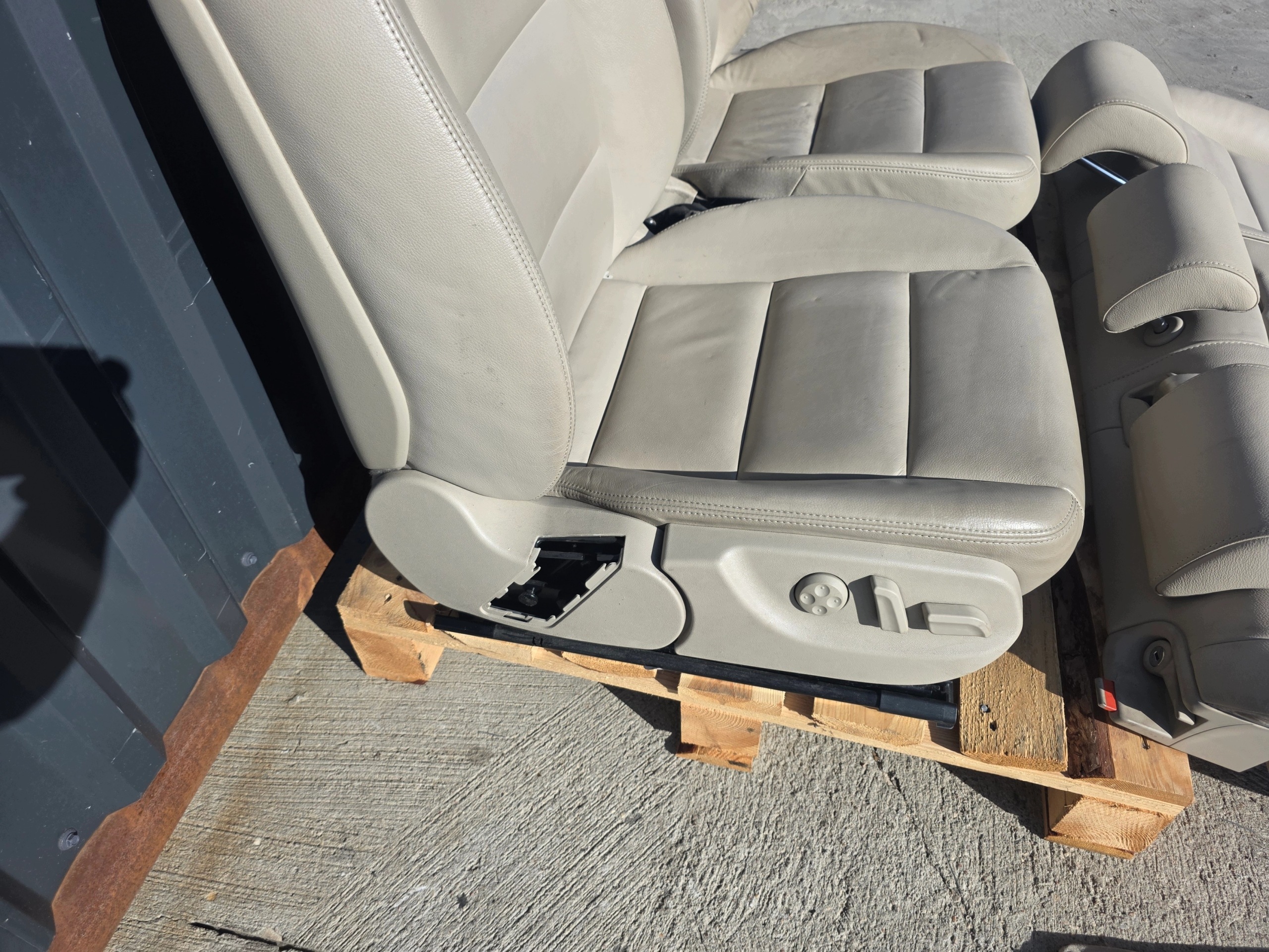 Sitz Sitze KOMPLET AUDI A6 C6 Leder BEZOWE heizung elektrisch !!!
